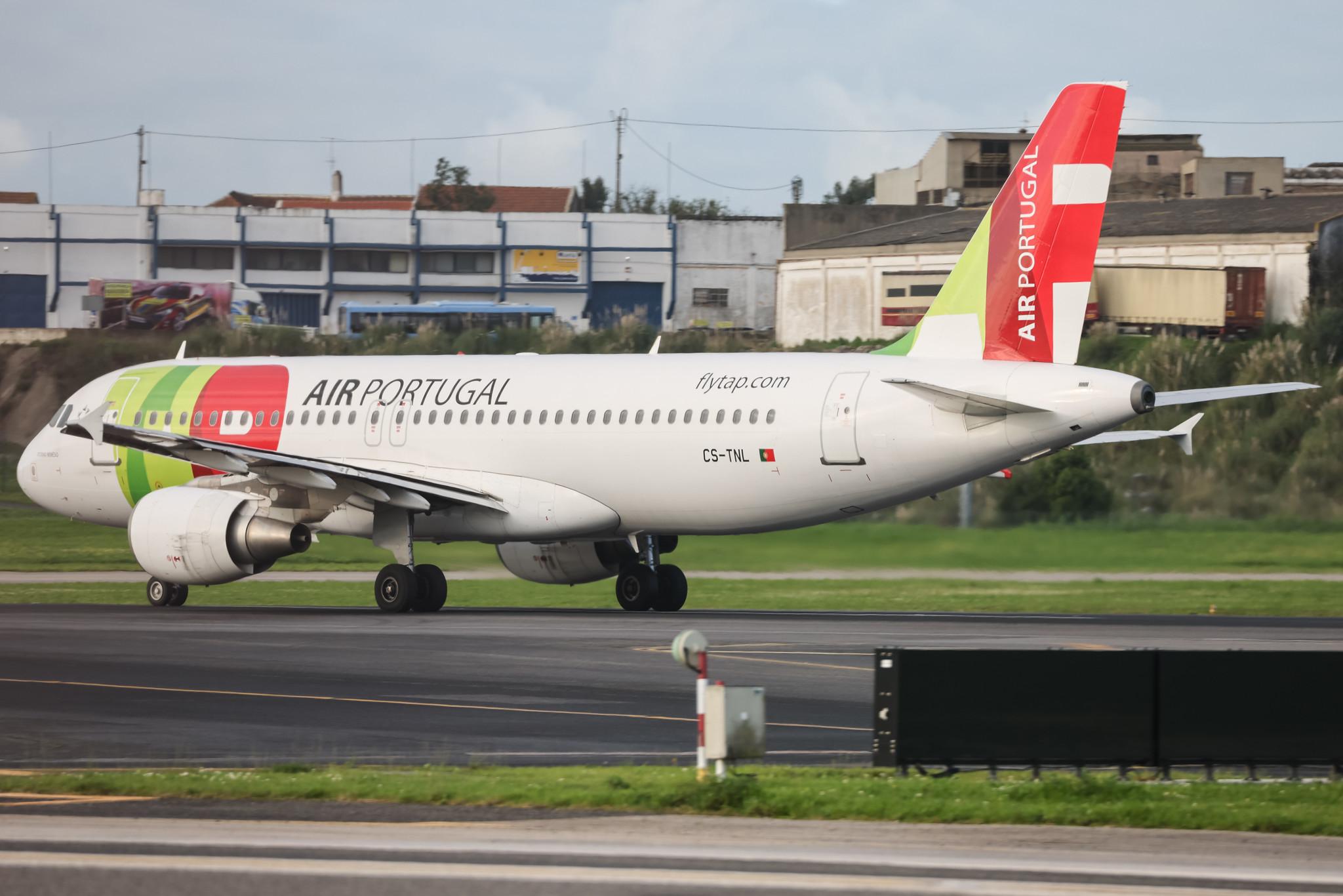 Aeroporto de Lisboa: TAP Air Portugal (TP / TAP) | Airbus A320-214 A320 | CS-TNL | MSN 1231