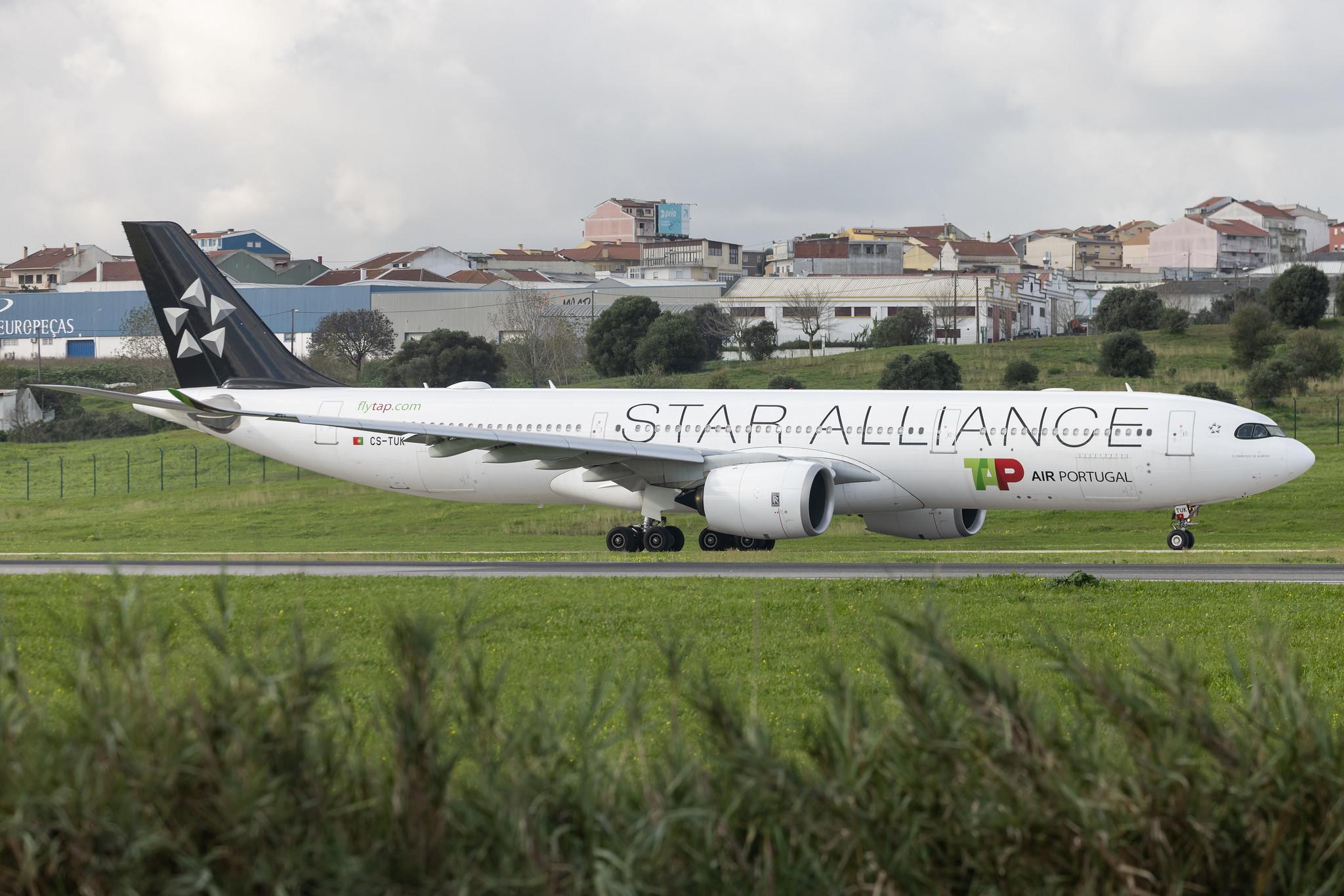 Aeroporto de Lisboa: TAP Air Portugal (TP / TAP) | Livery: Star Alliance Livery | Airbus A330-941 A339 | CS-TUK | MSN 1913