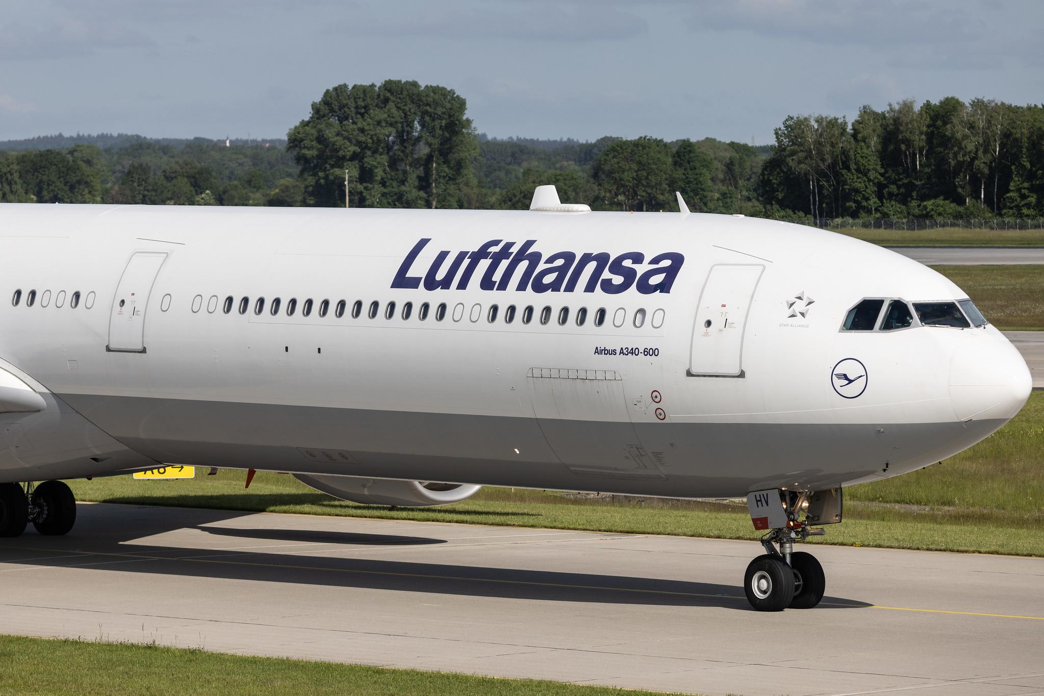 Munich Airport: Lufthansa (LH / DLH) | Airbus A340-642 A346 | D-AIHV | MSN 0897