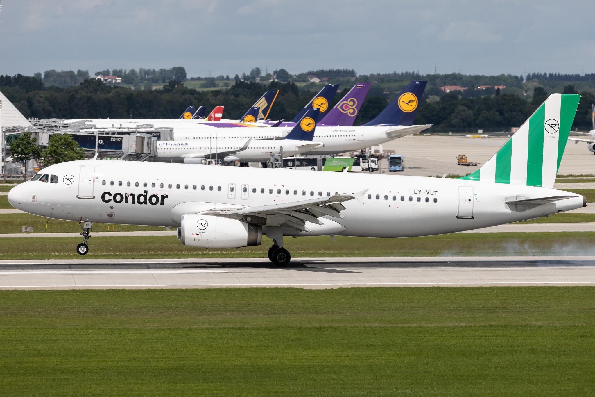 Munich Airport: Condor (DE / CFG) | Operator: Heston Airlines | Airbus A320-232 A320 | LY-VUT | MSN 03275
