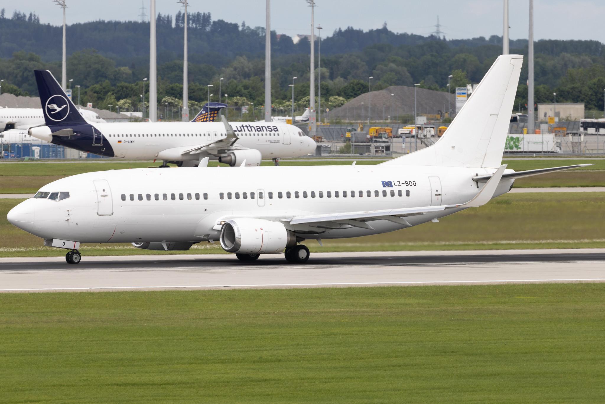 Munich Airport: Bul Air (LB / BVL) | Boeing 737-341 B733 | LZ-BOO | MSN 26852