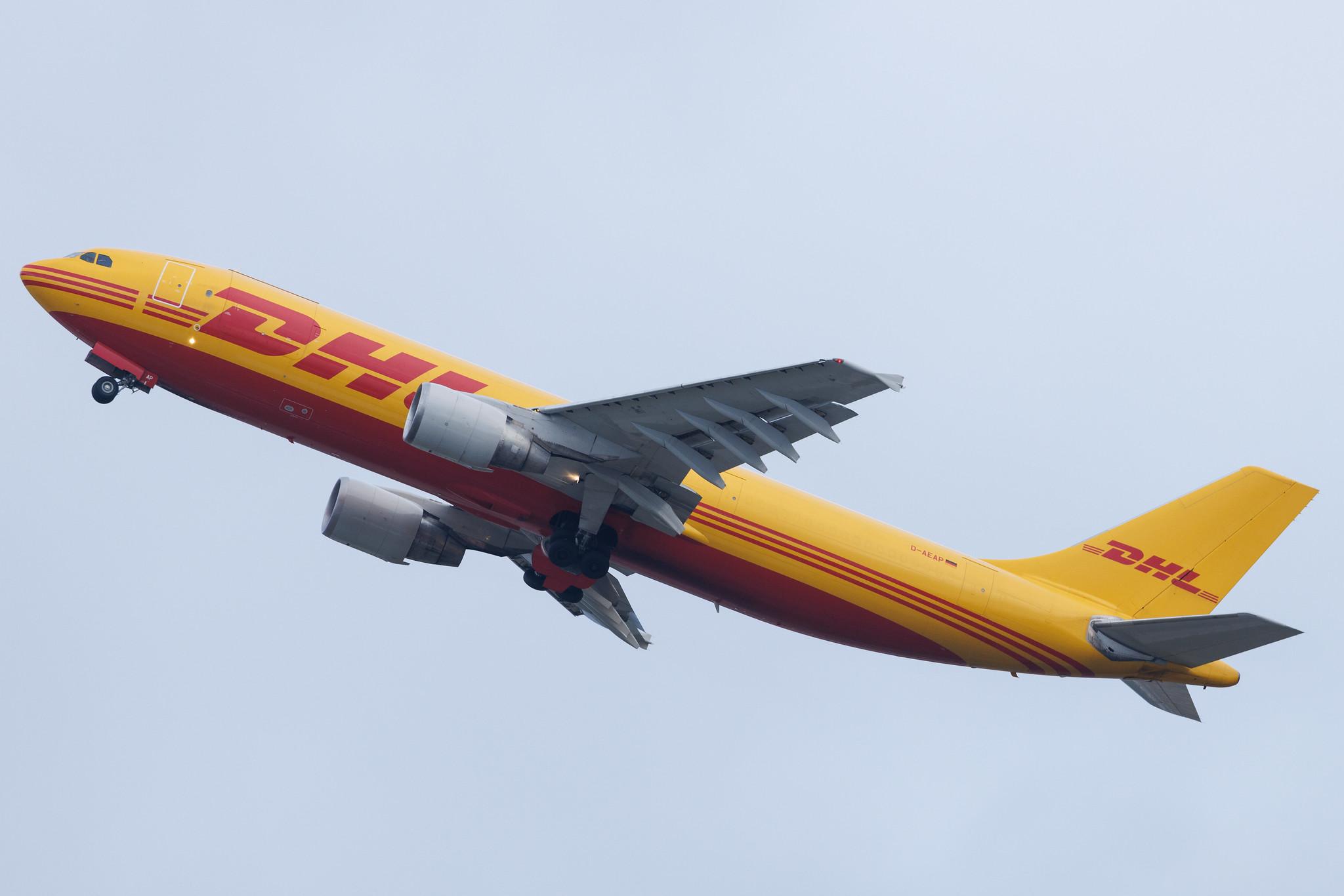 London Heathrow: DHL (D0 / DHK) | Operator: European Air Transport |  Airbus A300B4-622R(F) A306 | D-AEAP | MSN 724