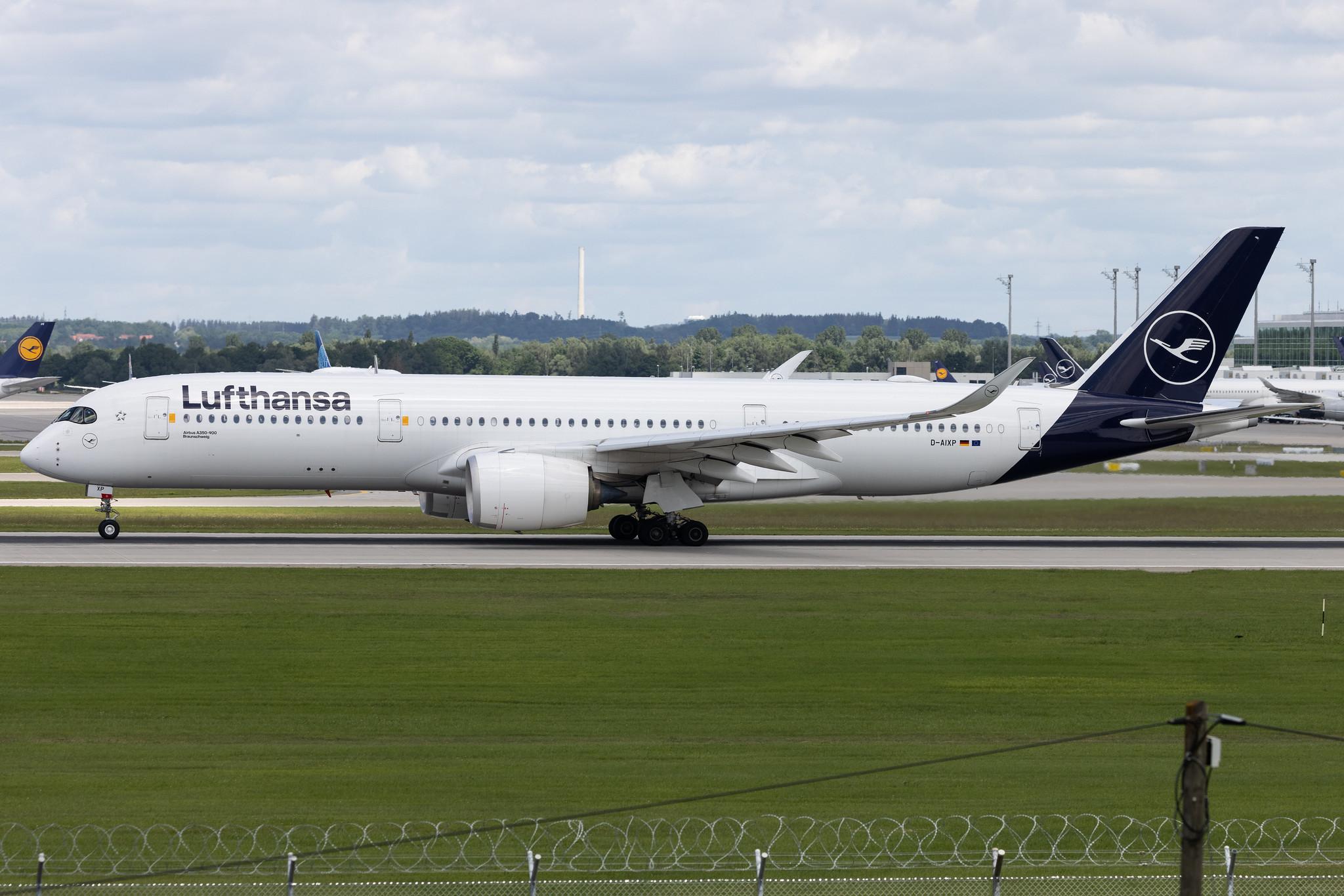 Munich Airport: Lufthansa (LH / DLH) | Airbus A350-941 A359 | D-AIXP | MSN 390