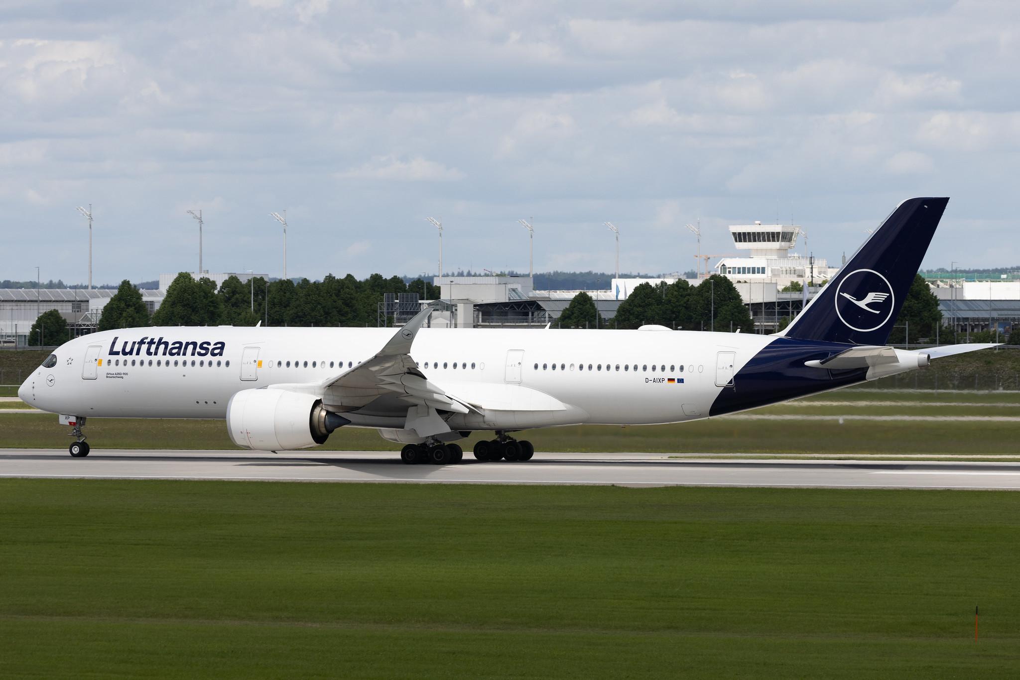 Munich Airport: Lufthansa (LH / DLH) | Airbus A350-941 A359 | D-AIXP | MSN 390