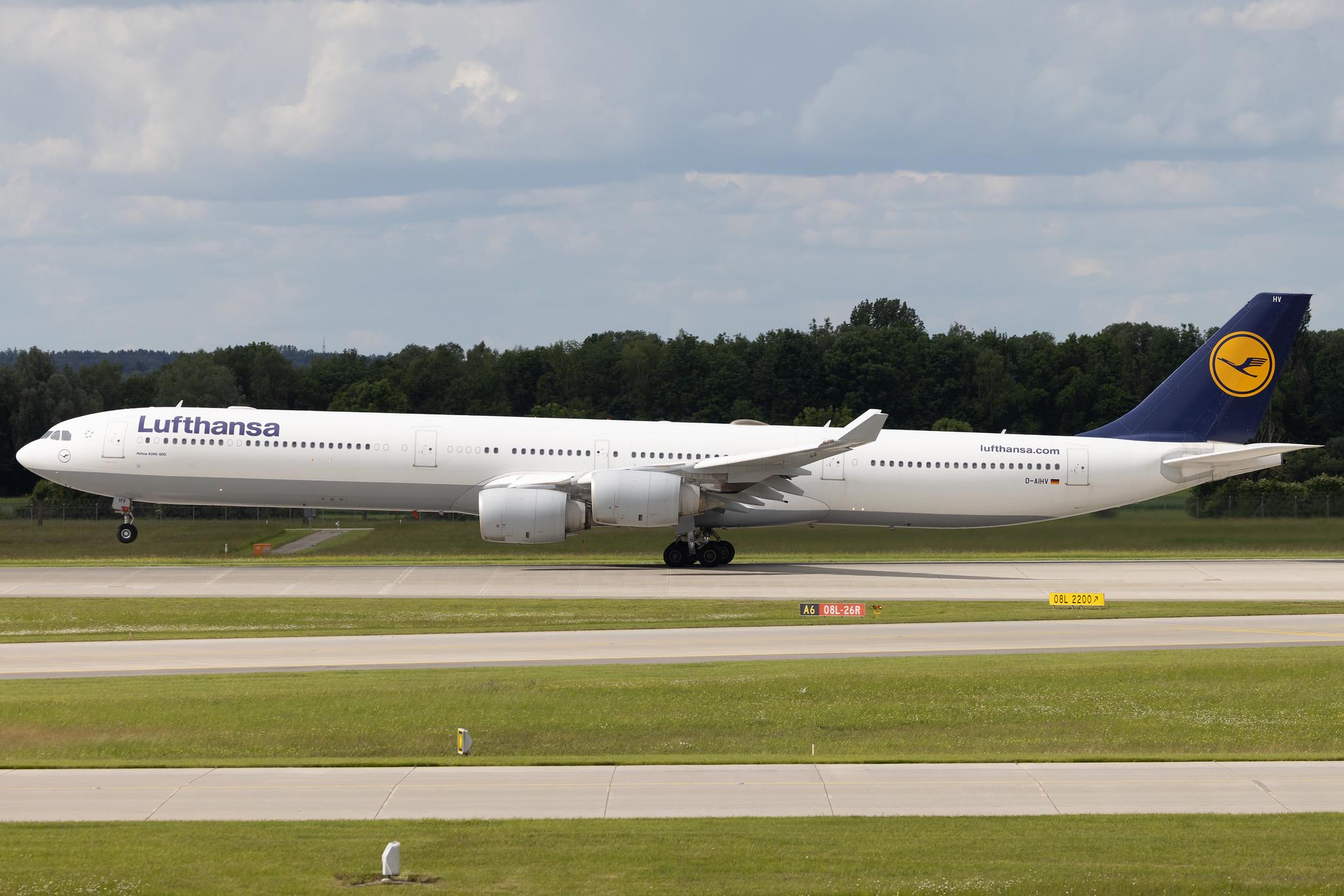 Munich Airport: Lufthansa (LH / DLH) | Airbus A340-642 A346 | D-AIHV | MSN 0897