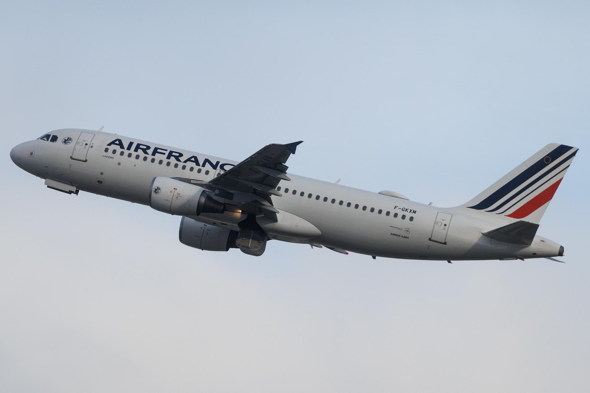 London Heathrow: Air France (AF / AFR) | Airbus A320-214 A320 | F-GKXM | MSN 2721