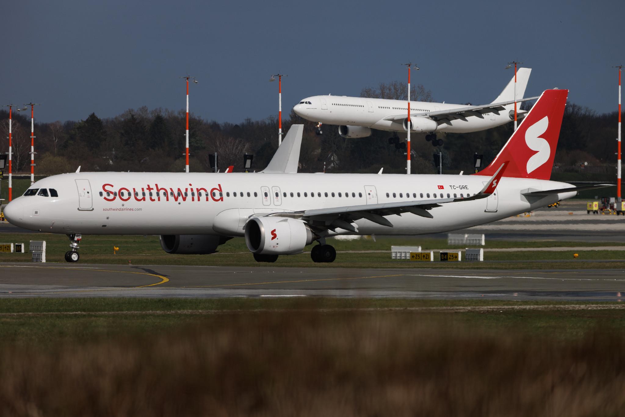 Hamburg Airport: Southwind Airlines (2S / STW) |  Airbus A321-253NX A21N | TC-GRE | MSN 11039