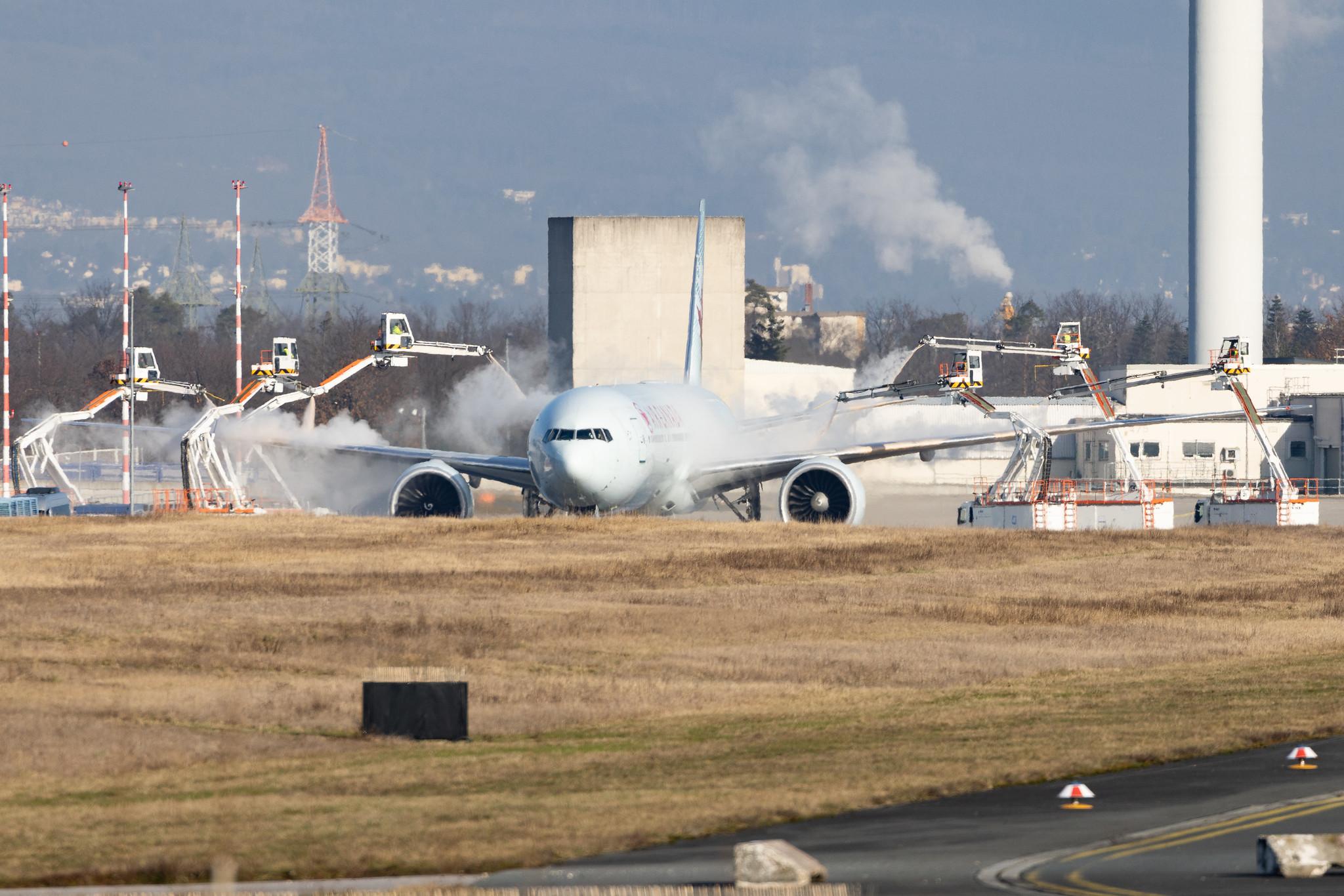 Frankfurt Airport: Air Canada (AC / ACA) | Boeing 777-333(ER) B77W | C-FIVS | MSN 35784