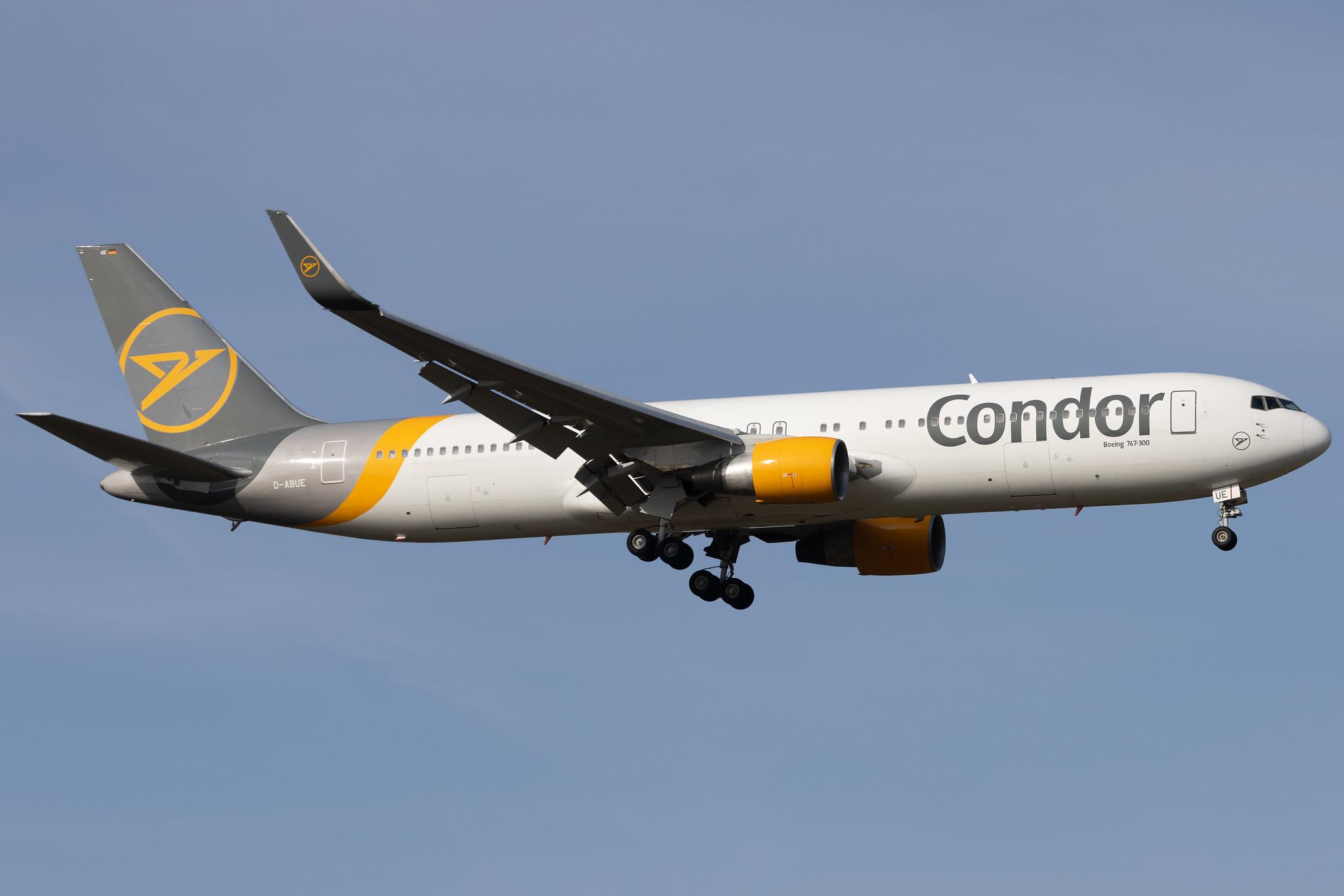 Frankfurt Airport: Condor (DE / CFG) | Boeing 767-330(ER) B763 | D-ABUE | MSN 26984