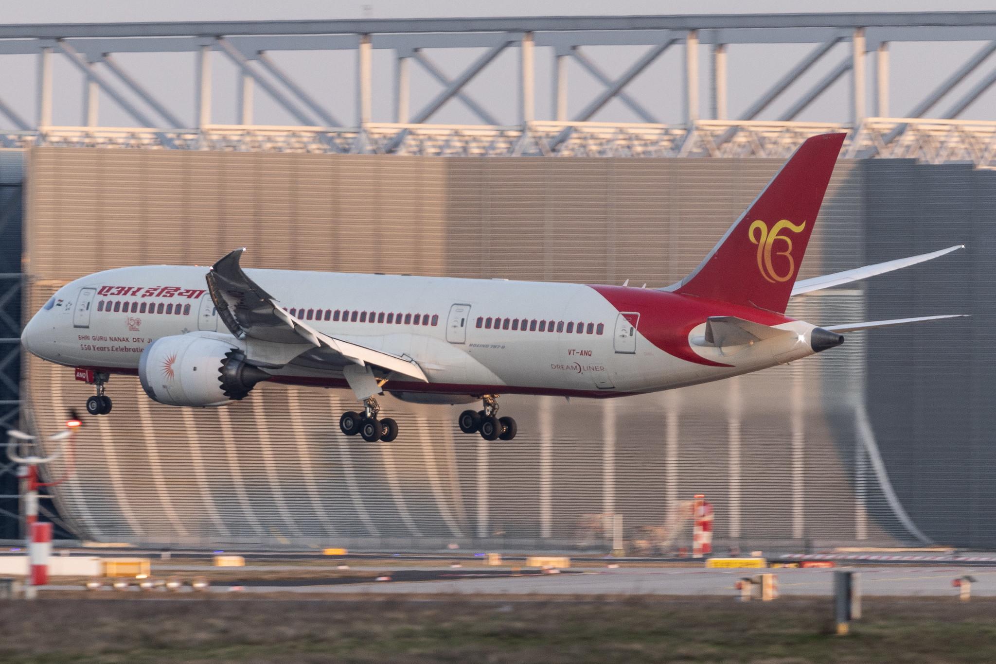 Frankfurt Airport: All Nippon Airways (NH / ANA) | Boeing 777-381(ER) B77W | JA787A | MSN 37949