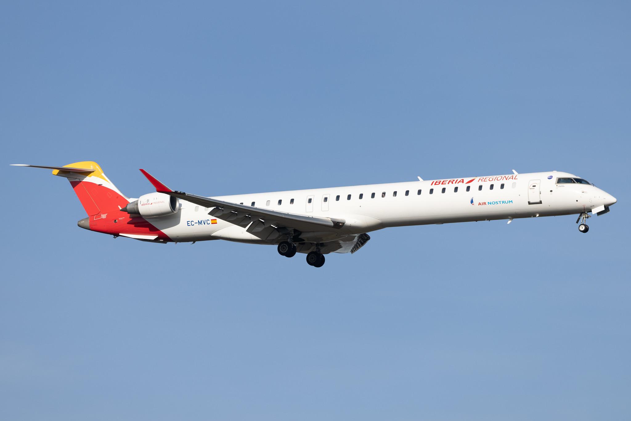 Frankfurt Airport: Iberia Regional (IB / IBE) | Operator: Air Nostrum |  Mitsubishi CRJ-1000 CRJX | EC-MVC | MSN 19062
