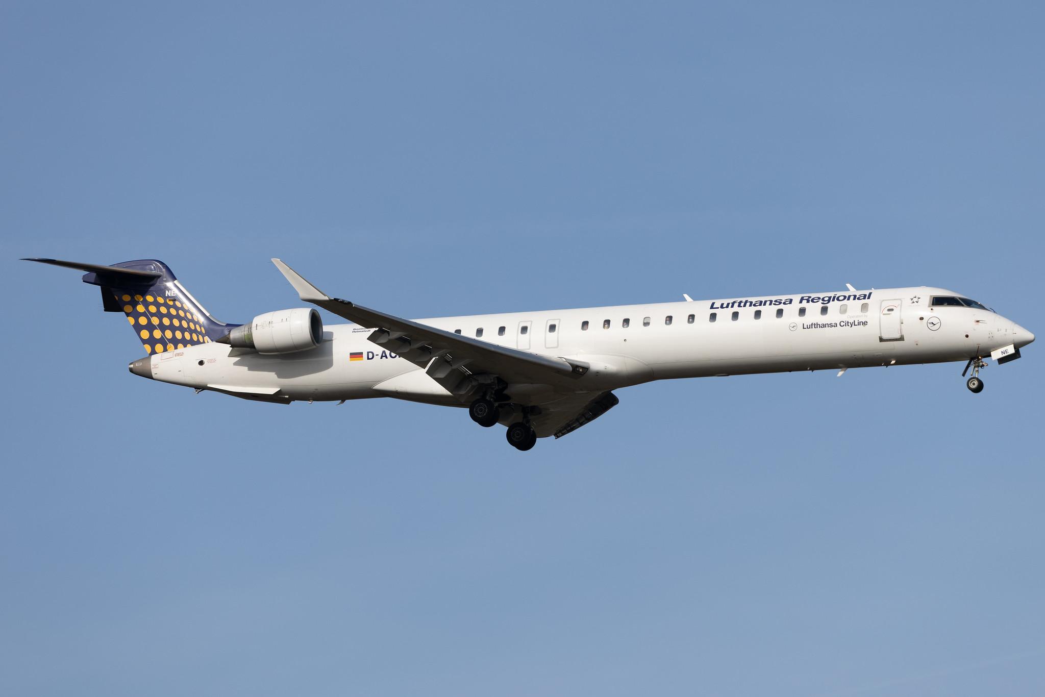 Frankfurt Airport: Lufthansa (LH / DLH) | Operator: Lufthansa CityLine | Mitsubishi CRJ-900LR CRJ9 | D-ACNE | MSN 15241