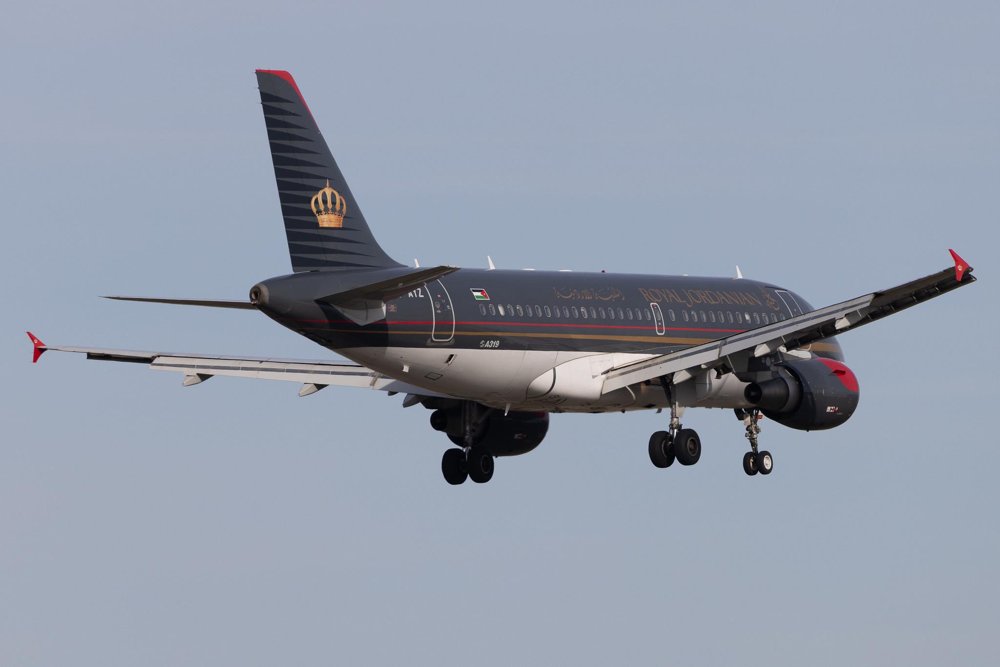 Frankfurt Airport: Royal Jordanian (RJ / RJA) | Airbus A319-111 A319 | JY-AYZ | MSN 2497