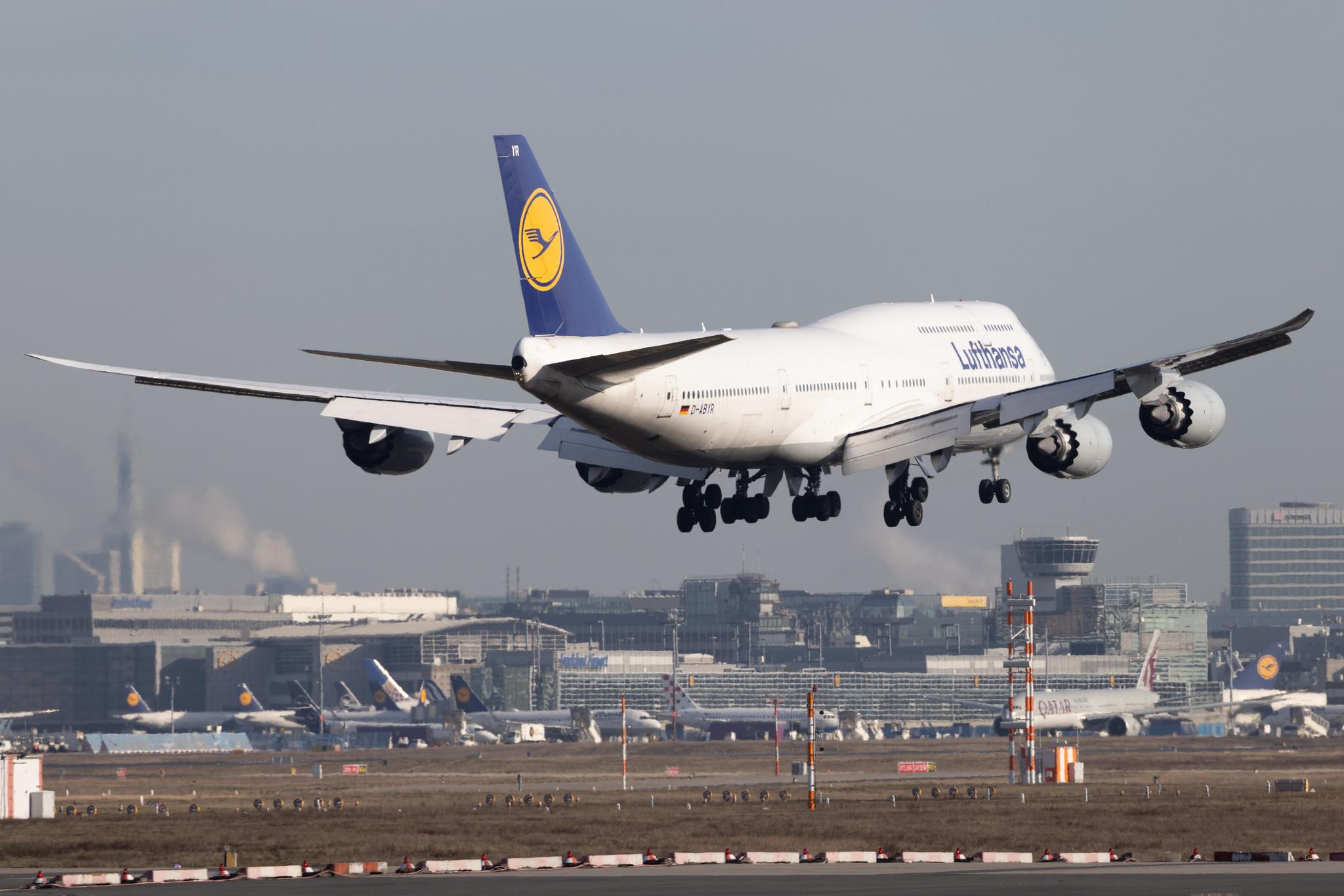 Frankfurt Airport: Lufthansa (LH / DLH) | Boeing 747-830 B748 | D-ABYR | MSN 37842