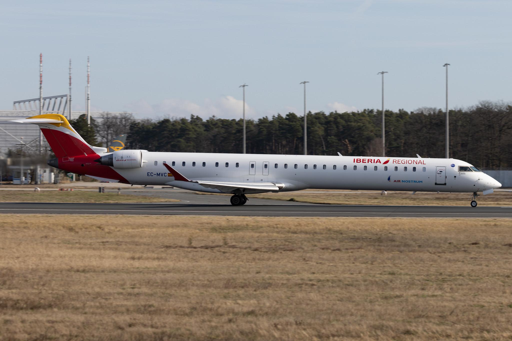 Frankfurt Airport: Iberia Regional (IB / IBE) | Operator: Air Nostrum | Mitsubishi CRJ-1000 CRJX | EC-MVC | MSN 19062