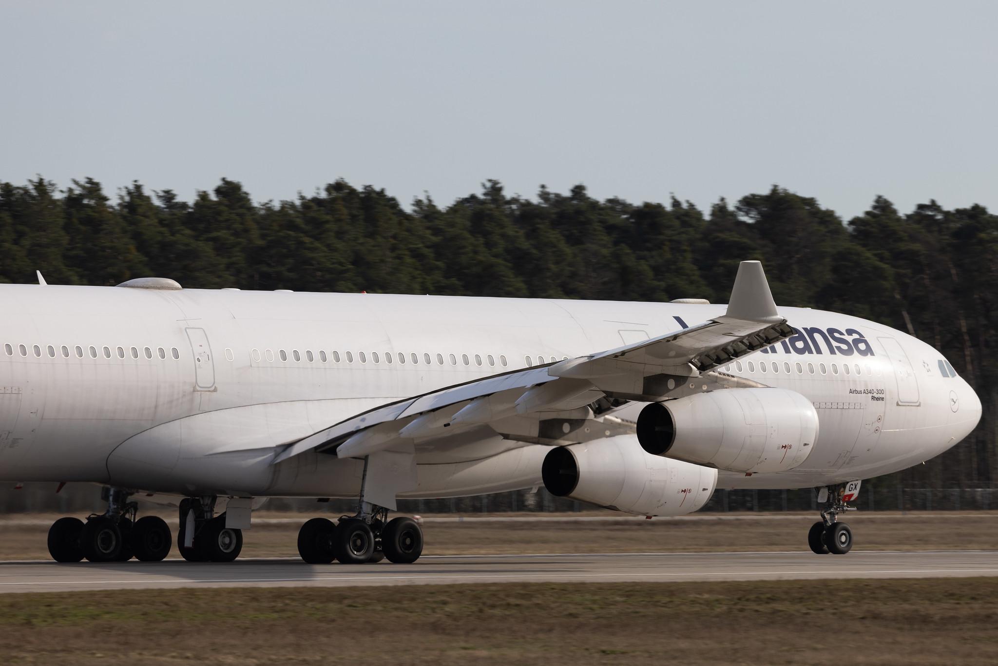 Frankfurt Airport: Lufthansa (LH / DLH) | Airbus A340-313 A343 | D-AIGX | MSN 0354