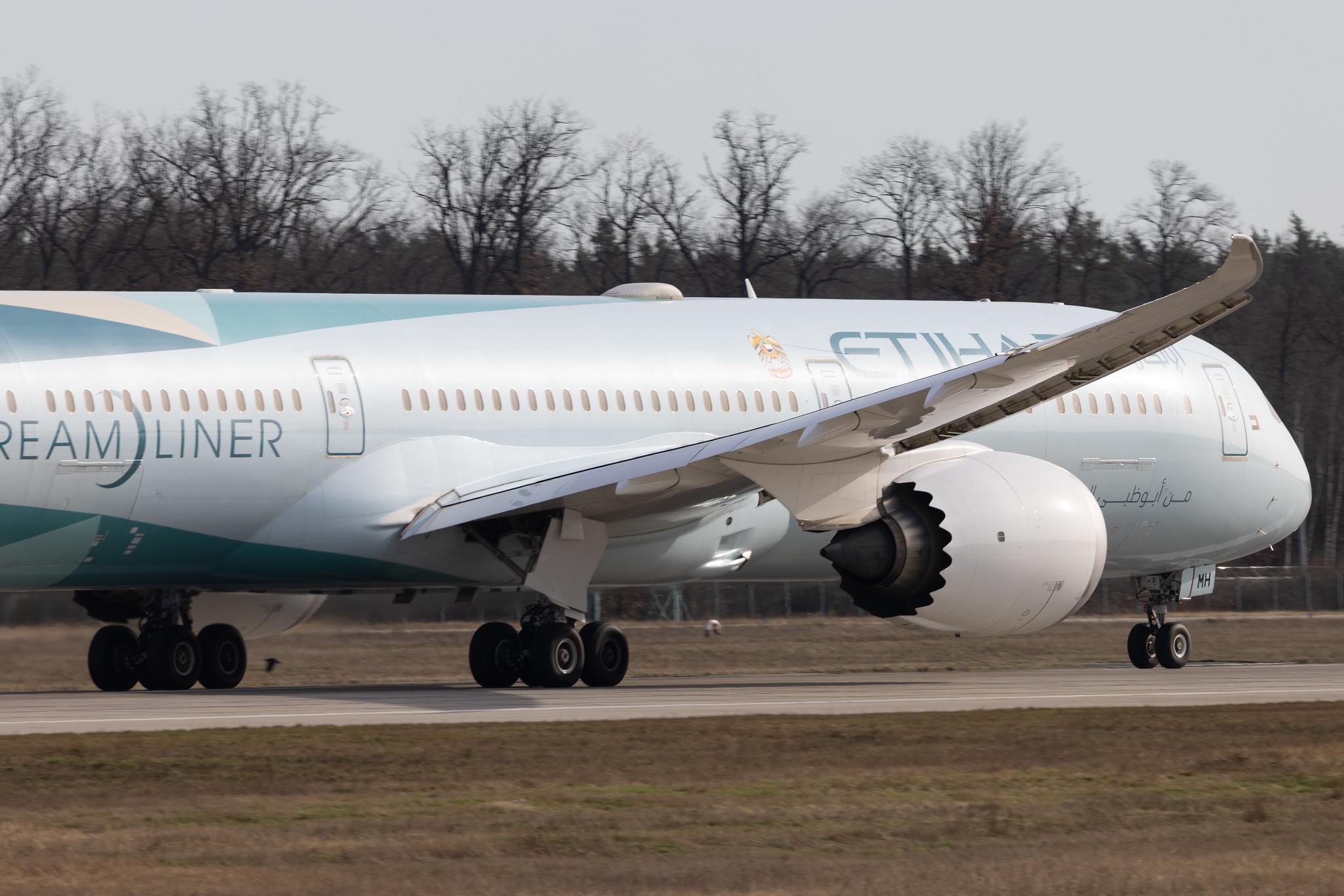 Frankfurt Airport: Etihad (EY / ETD) | Livery: Greenliner Livery | Operator: Etihad Airways | Boeing 787-10 Dreamliner B78X | A6-BMH | MSN 60765