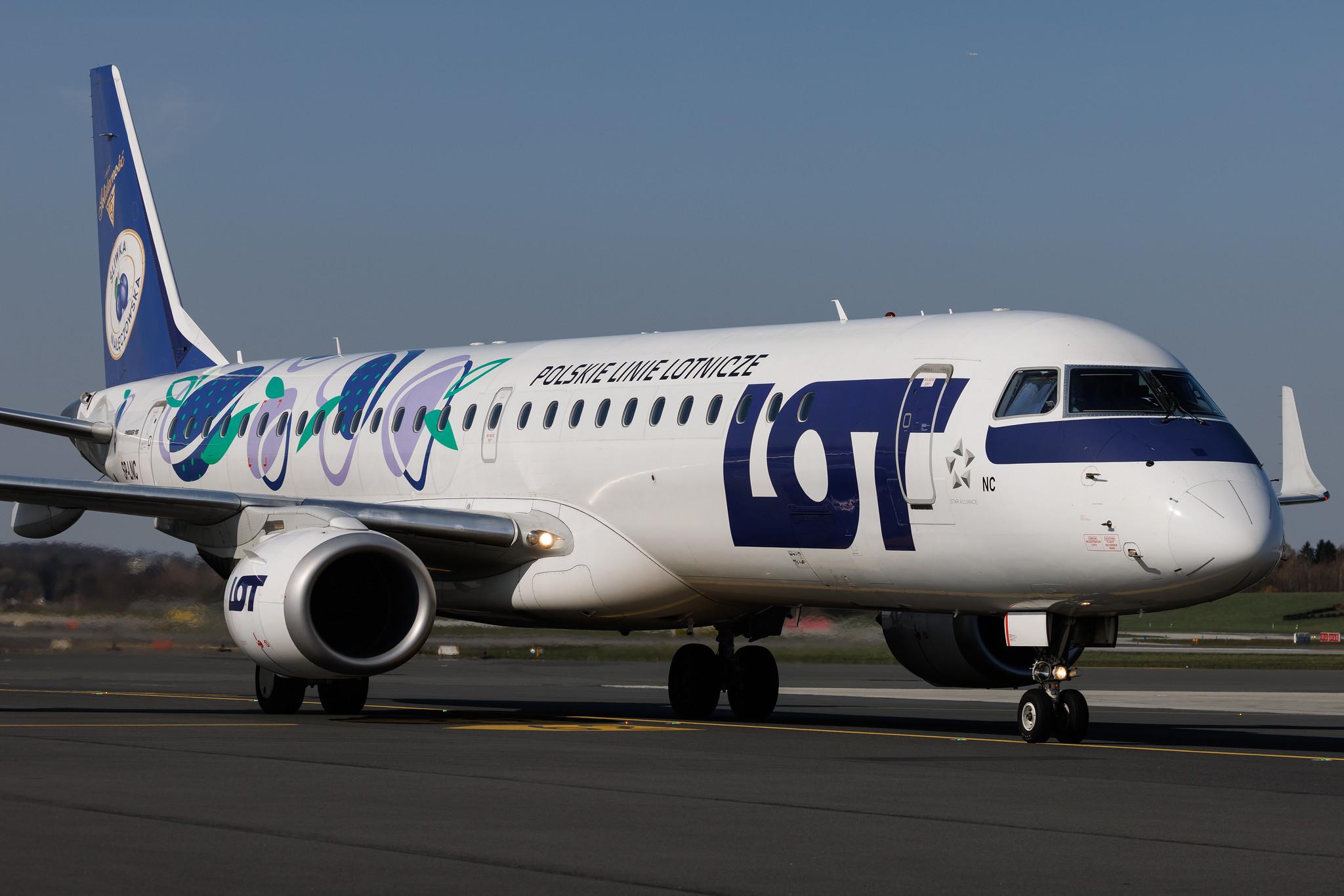 Hamburg Airport: LOT (LO / LOT) | Livery: Sliwka Naleczowska Livery | Embraer E195LR E195 | SP-LNC | MSN 19000462