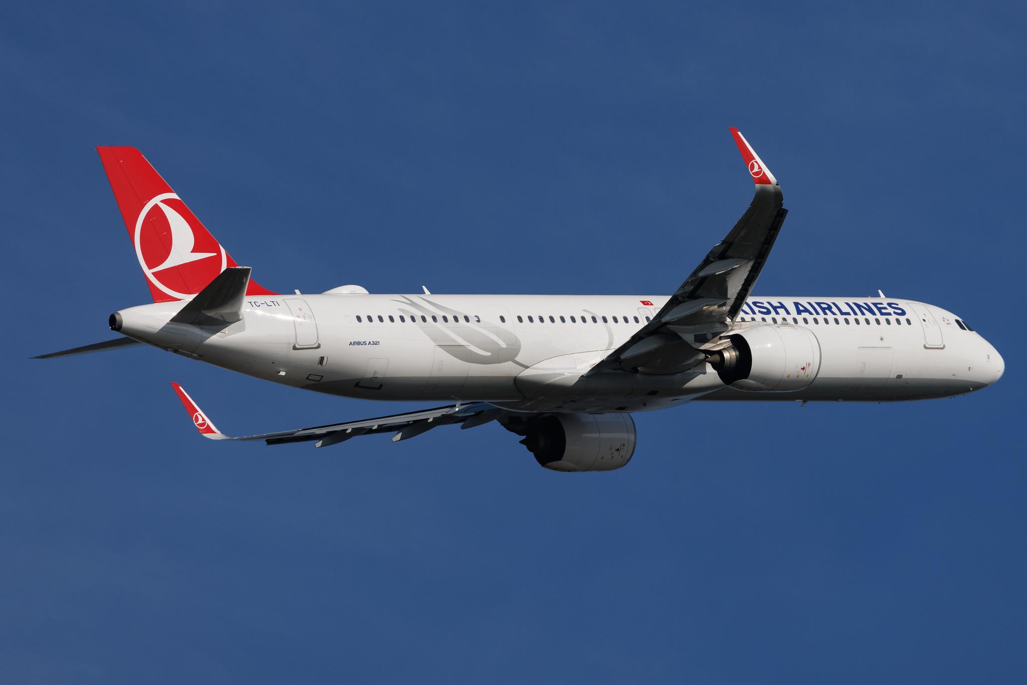 Hamburg Airport: Turkish Airlines (TK / THY) | Airbus A321-271NX A21N | TC-LTI | MSN 10367