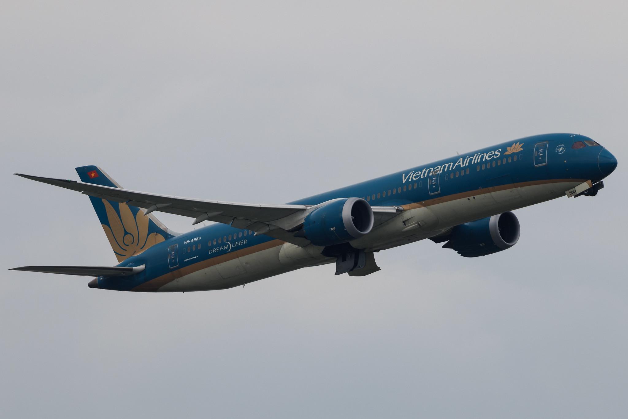 Frankfurt Airport: Vietnam Airlines (VN / HVN) | Boeing 787-9 Dreamliner B789 | VN-A864 | MSN 35154