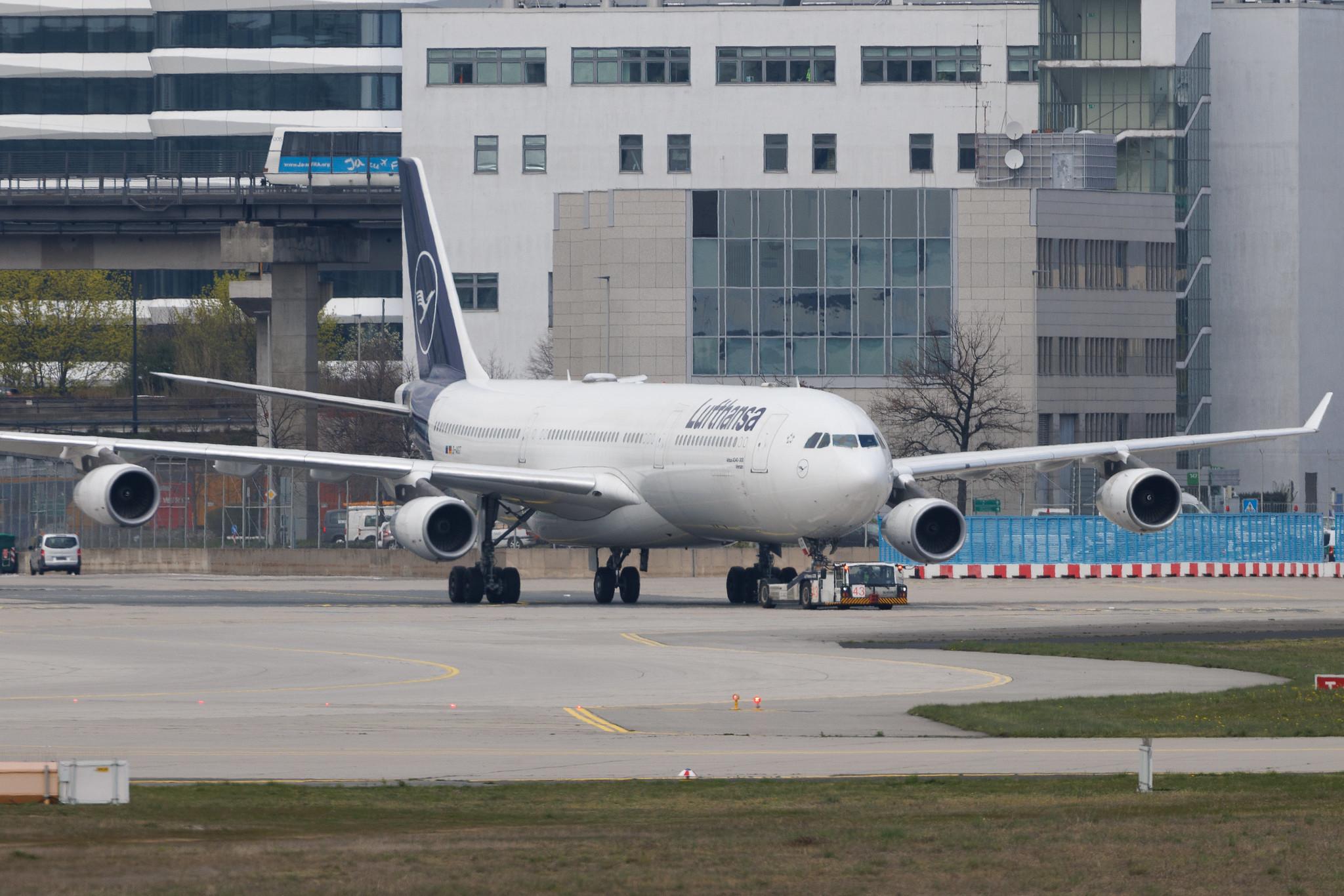 Frankfurt Airport: Lufthansa (LH / DLH) | Airbus A340-313 A343 | D-AIGT | MSN 0304