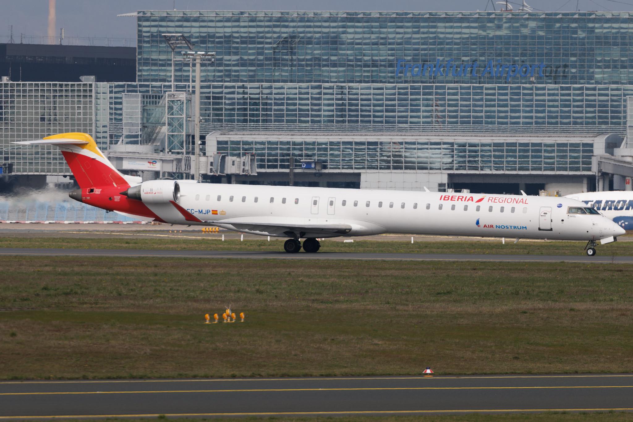 Frankfurt Airport: Iberia Regional (IB / IBE) | Operator: Air Nostrum | Mitsubishi CRJ-1000 CRJX | EC-MJP | MSN 19046