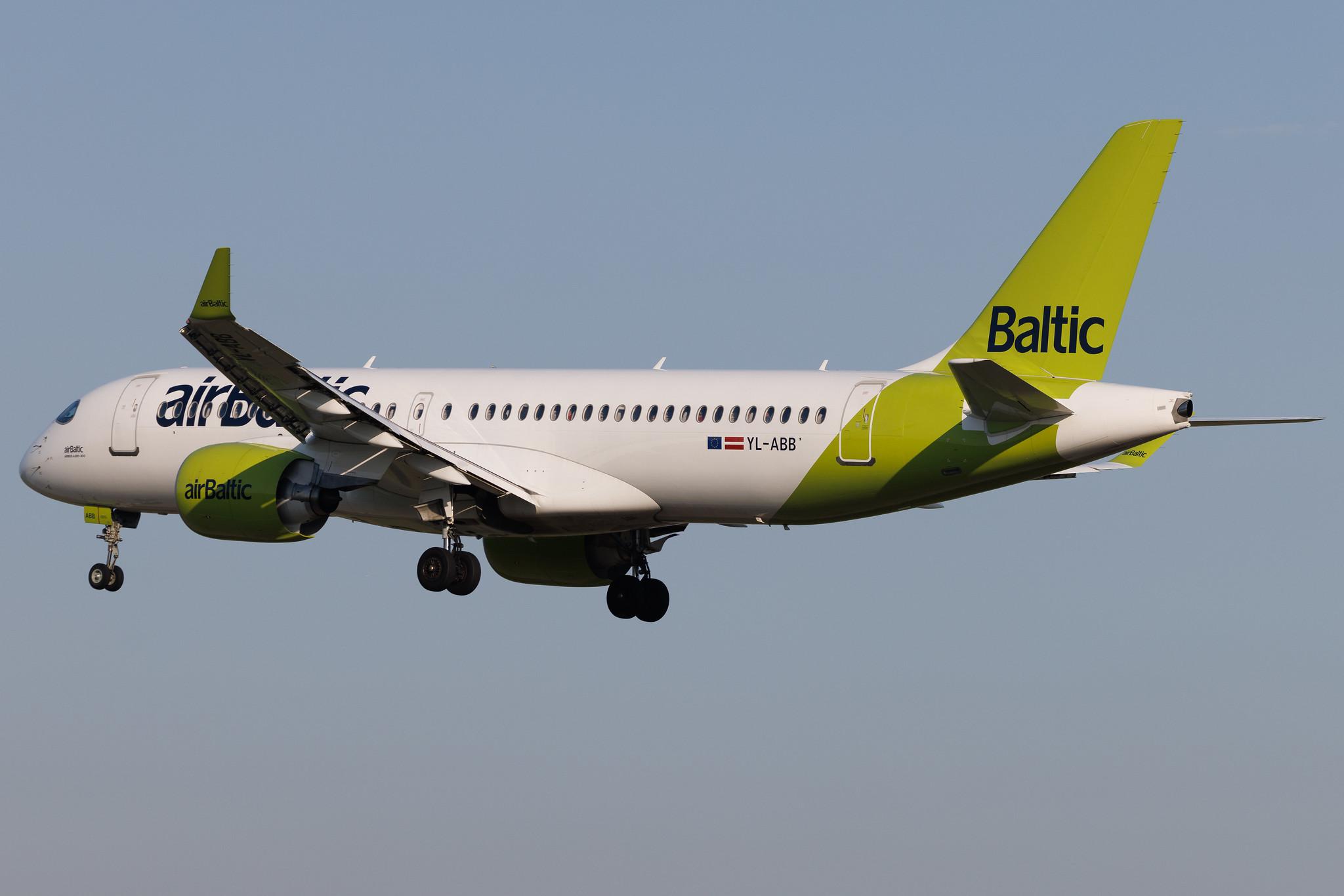 Hamburg Airport: Air Baltic (BT / BTI) | Airbus A220-300 BCS3 | YL-ABB | MSN 55126