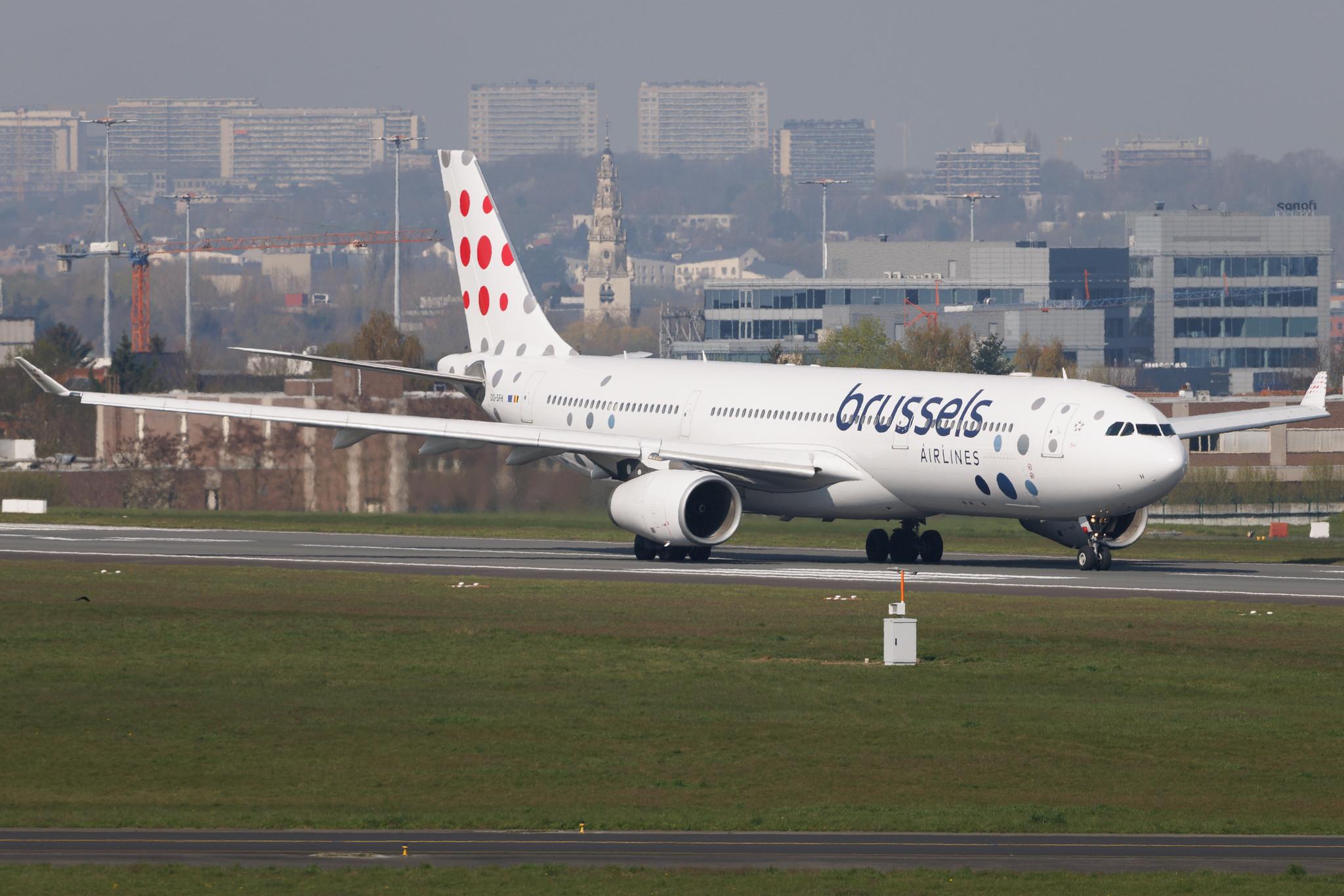 Brussels Airport: Brussels Airlines (SN / BEL) |  Airbus A330-342 A333 | OO-SFH | MSN 0679