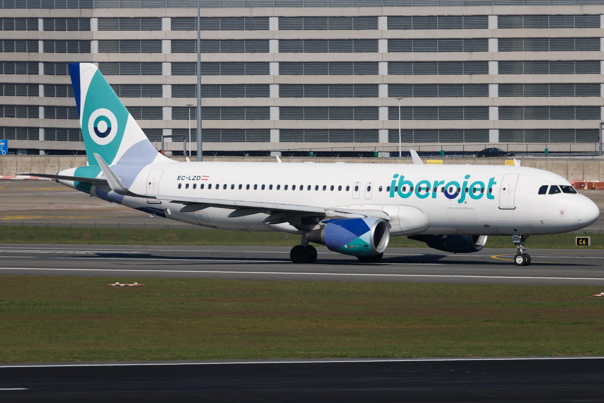 Brussels Airport: Iberojet (E9 / EVE) | Airbus A320-214 A320 | EC-LZD | MSN 5642