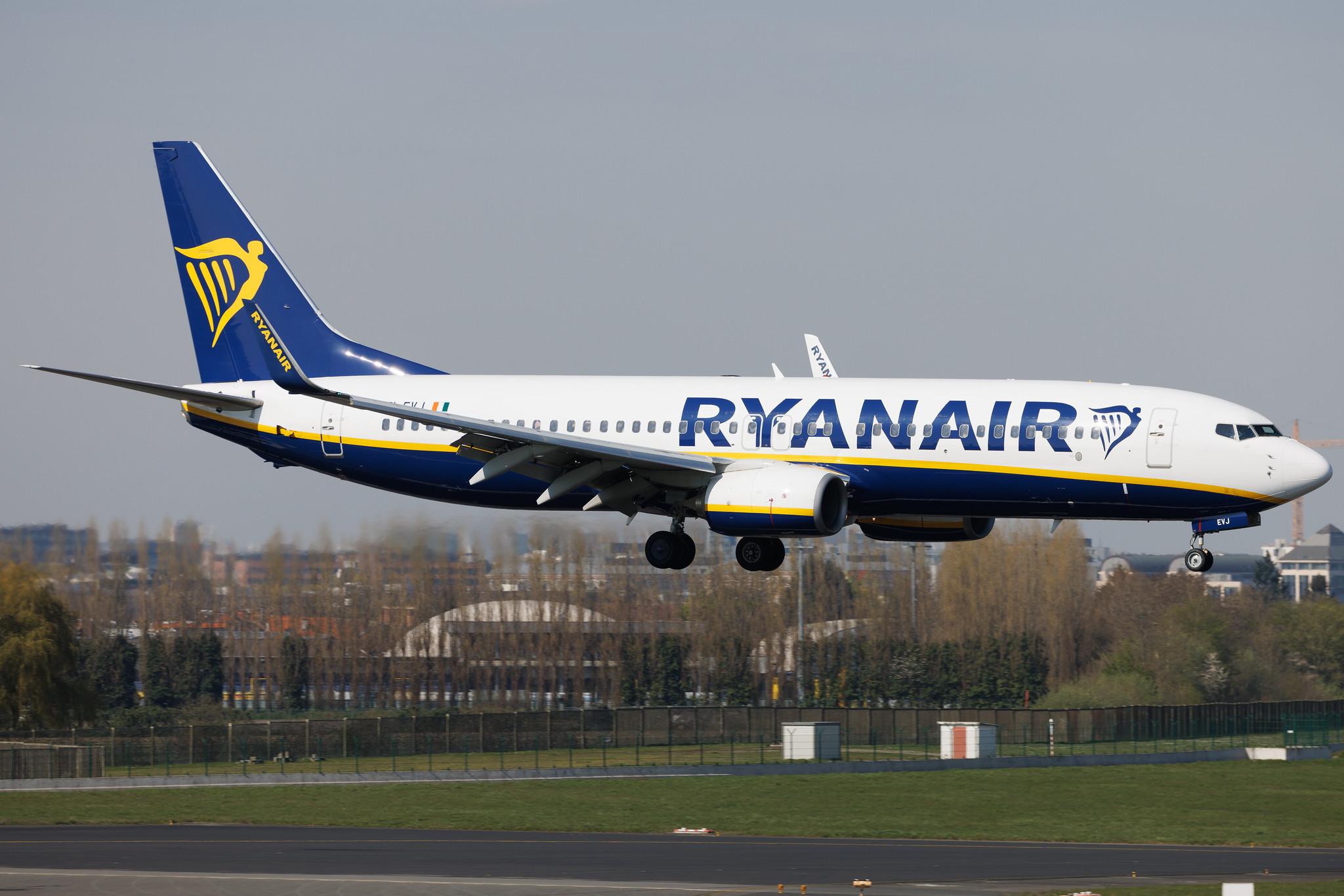 Brussels Airport: Ryanair (FR / RYR) | Boeing 737-8AS B738 | EI-EVJ | MSN 38501