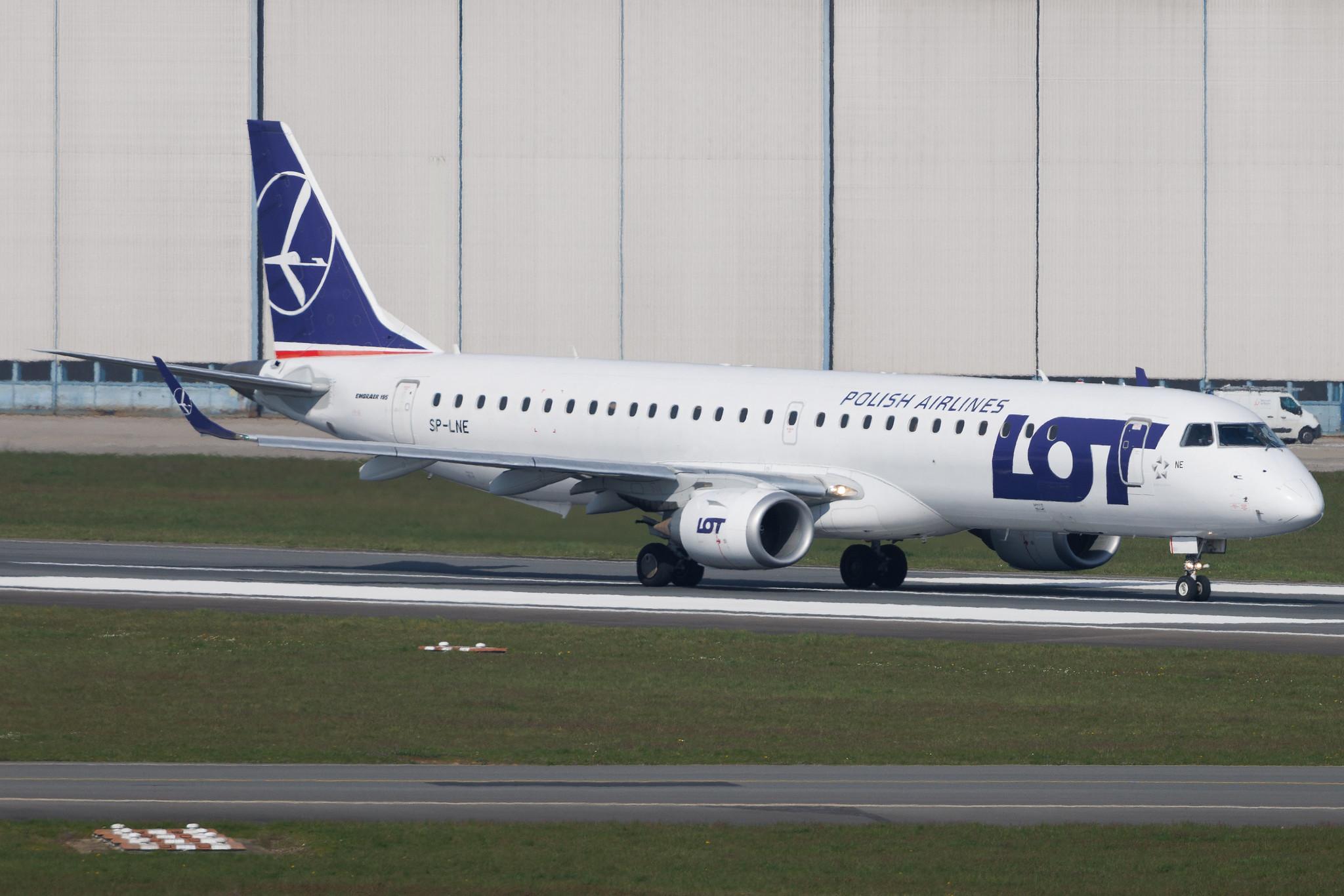 Brussels Airport: LOT (LO / LOT) | Embraer E195LR E195 | SP-LNE | MSN 19000583