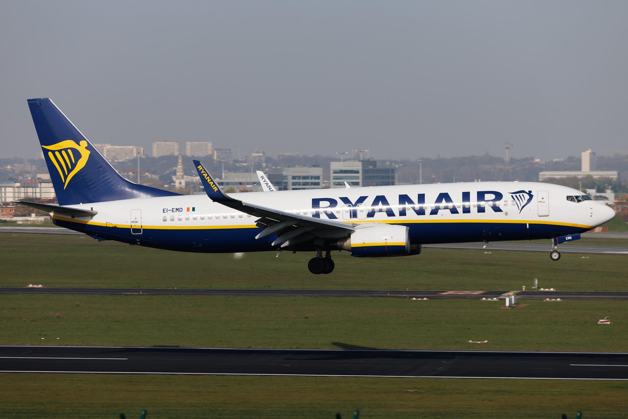 Brussels Airport: Ryanair (FR / RYR) | Boeing 737-8AS B738 | EI-EMD | MSN 38509