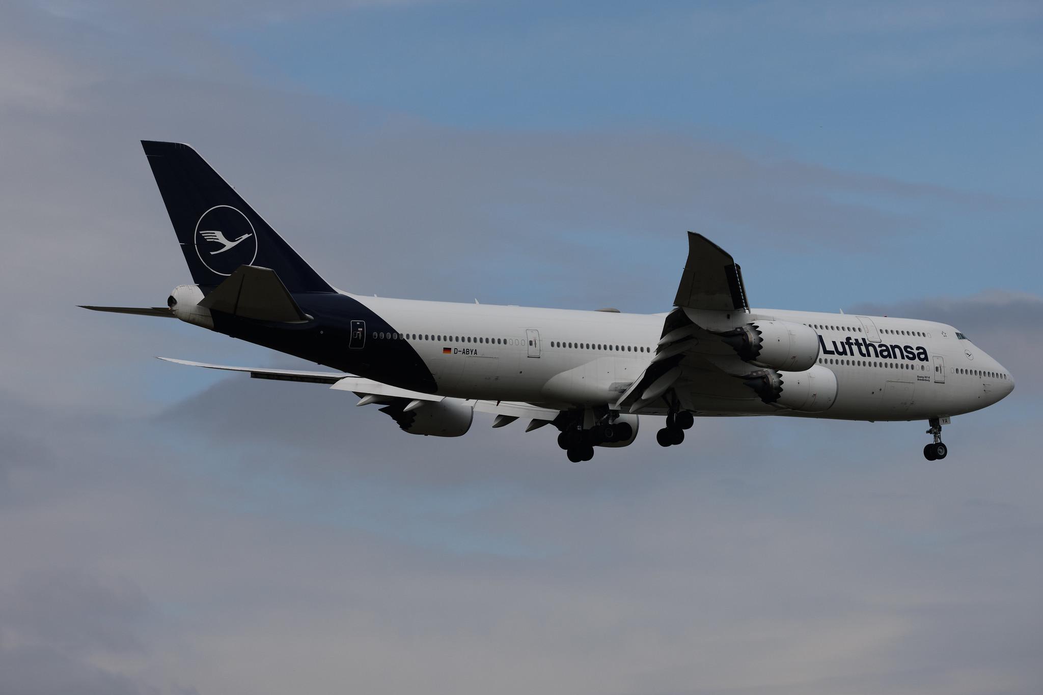 Frankfurt Airport: Lufthansa (LH / DLH) | Boeing 747-830 B748 | D-ABYA | MSN 37827