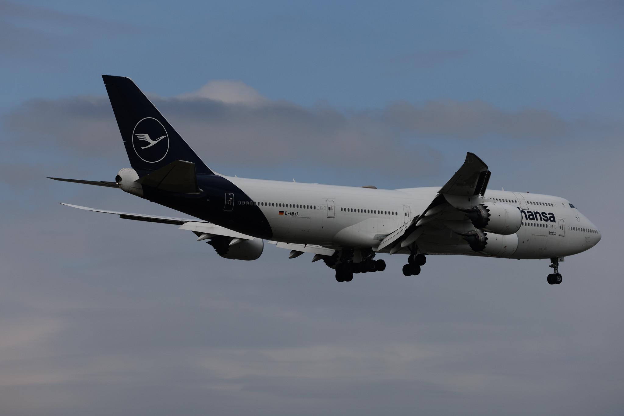 Frankfurt Airport: Lufthansa (LH / DLH) | Boeing 747-830 B748 | D-ABYA | MSN 37827