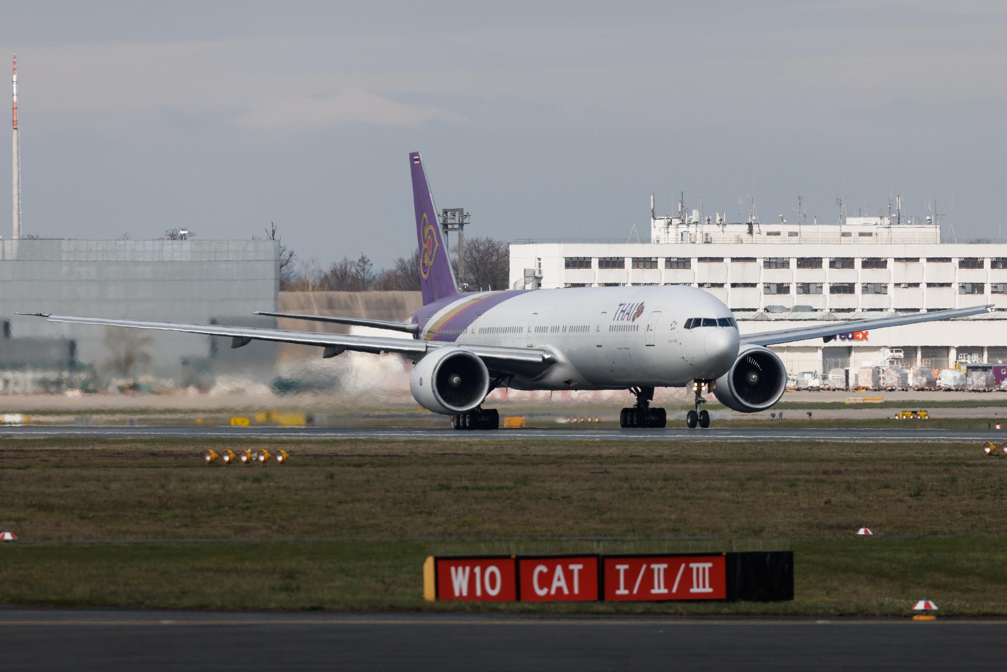 Frankfurt Airport: Thai Airways (TG / THA) |  Boeing 777-3AL(ER) B77W | HS-TKO | MSN 41524