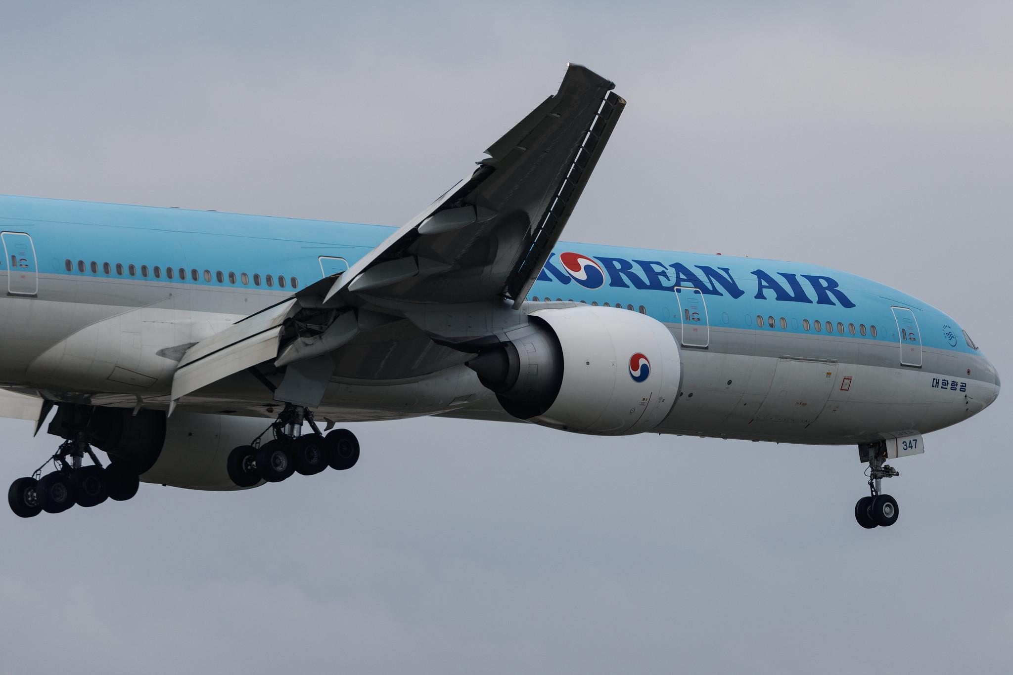 Frankfurt Airport: Korean Air (KE / KAL) | Boeing 777-300(ER) B77W | HL8347 | MSN 63435