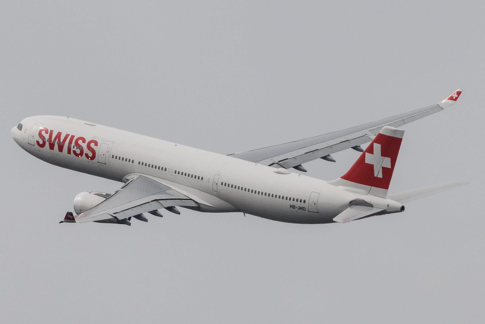 Flughafen Zürich: Swiss (LX / SWR) | Airbus A330-343 A333 | HB-JHD | MSN 1029