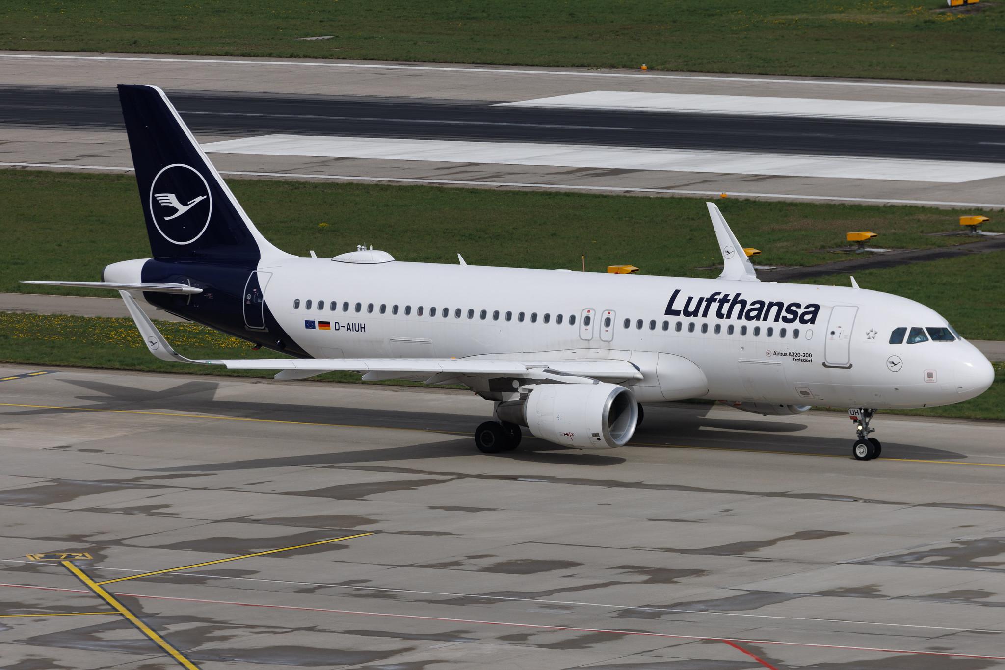 Flughafen Zürich: Lufthansa (LH / DLH) | Airbus A320-214 A320 | D-AIUH | MSN 6225