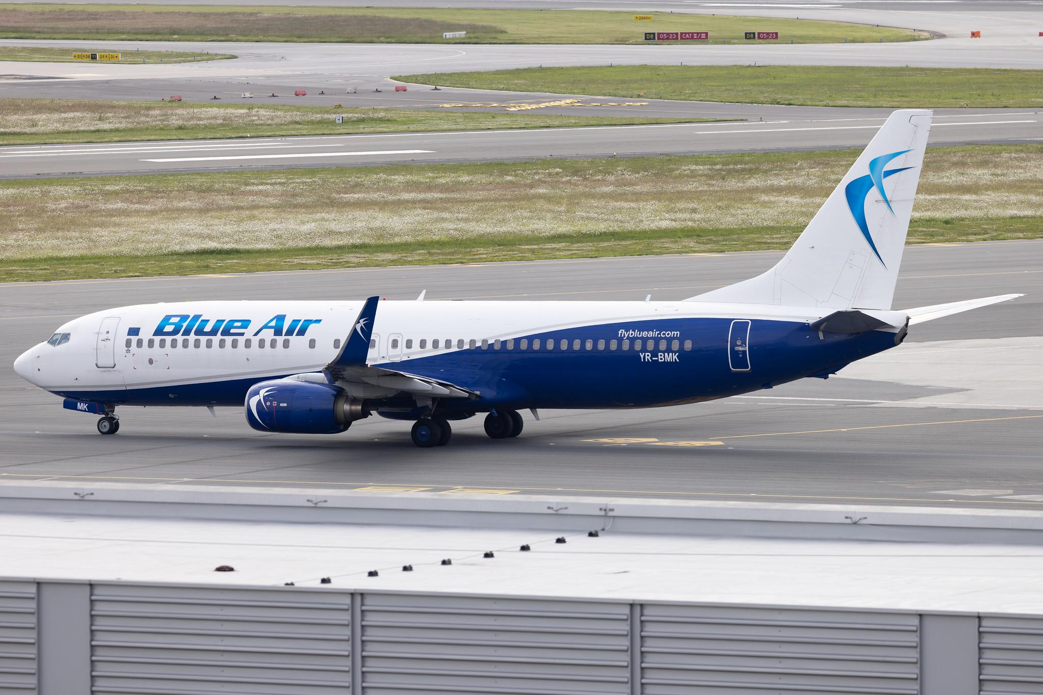 Hamburg Airport: Blue Air (0B / BLA) | Boeing 737-82R B738 | YR-BMK | MSN 40876