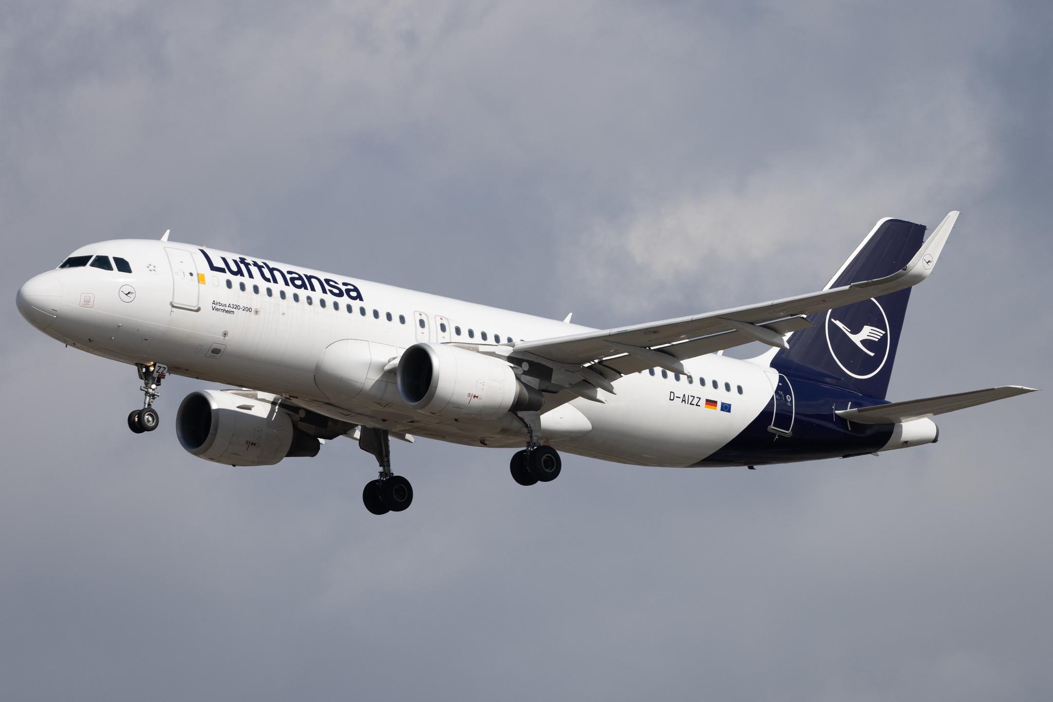 Frankfurt Airport: Lufthansa (LH / DLH) | Airbus A320-214 A320 | D-AIZZ | MSN 5831