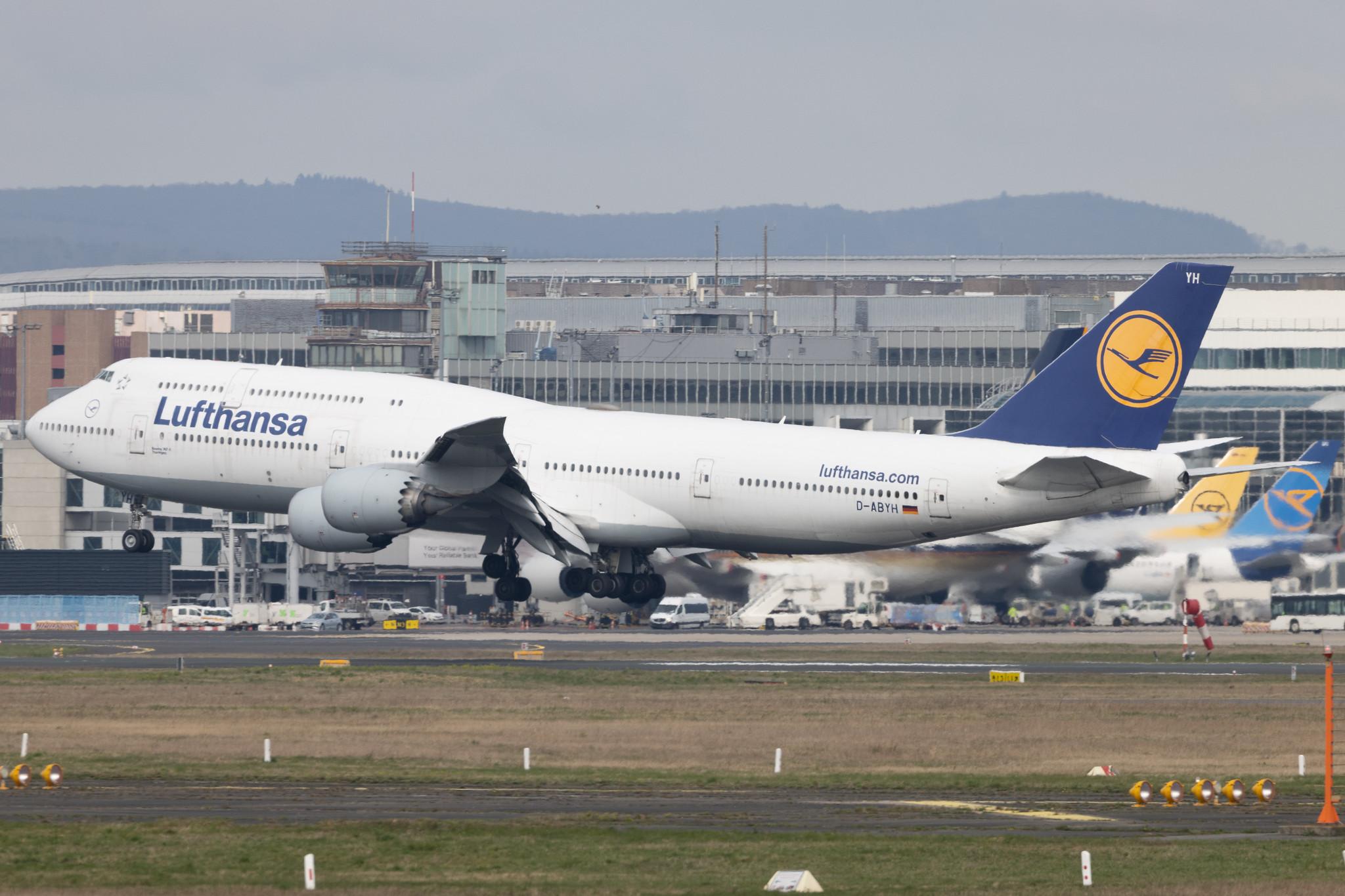 Frankfurt Airport: Lufthansa (LH / DLH) | Boeing 747-830 B748 | D-ABYH | MSN 37832