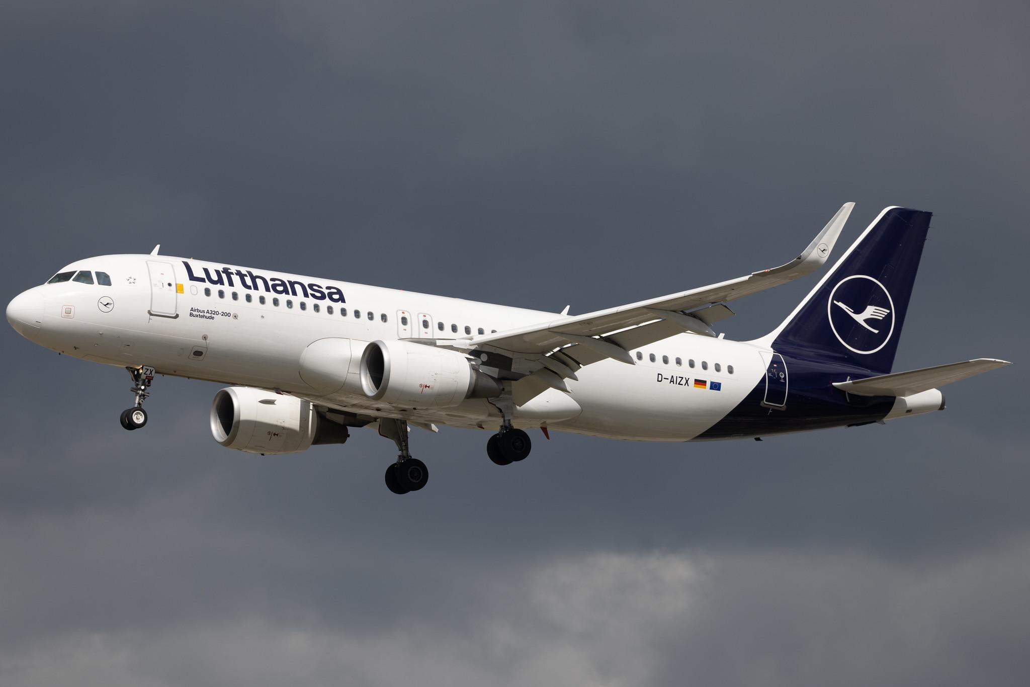 Frankfurt Airport: Lufthansa (LH / DLH) | Airbus A320-214 A320 | D-AIZX | MSN 5741