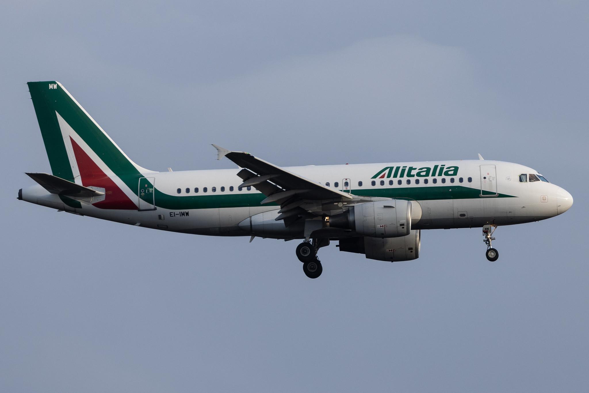 Frankfurt Airport: ITA Airways (AZ / ITY) | Operator: Italia Trasporto Aereo | Airbus A319-112 A319 | EI-IMW | MSN 05383