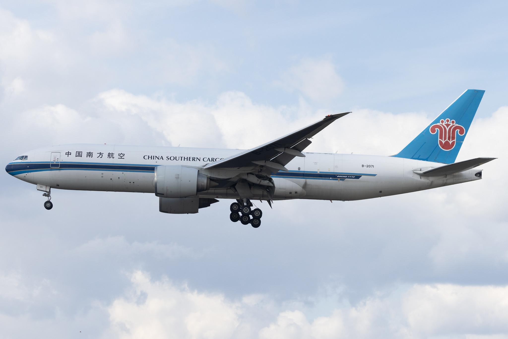 Frankfurt Airport: China Southern Cargo (CZ / CSN) | Operator: China Southern Airlines | Boeing 777-F1B B77L | B-2071 | MSN 37309