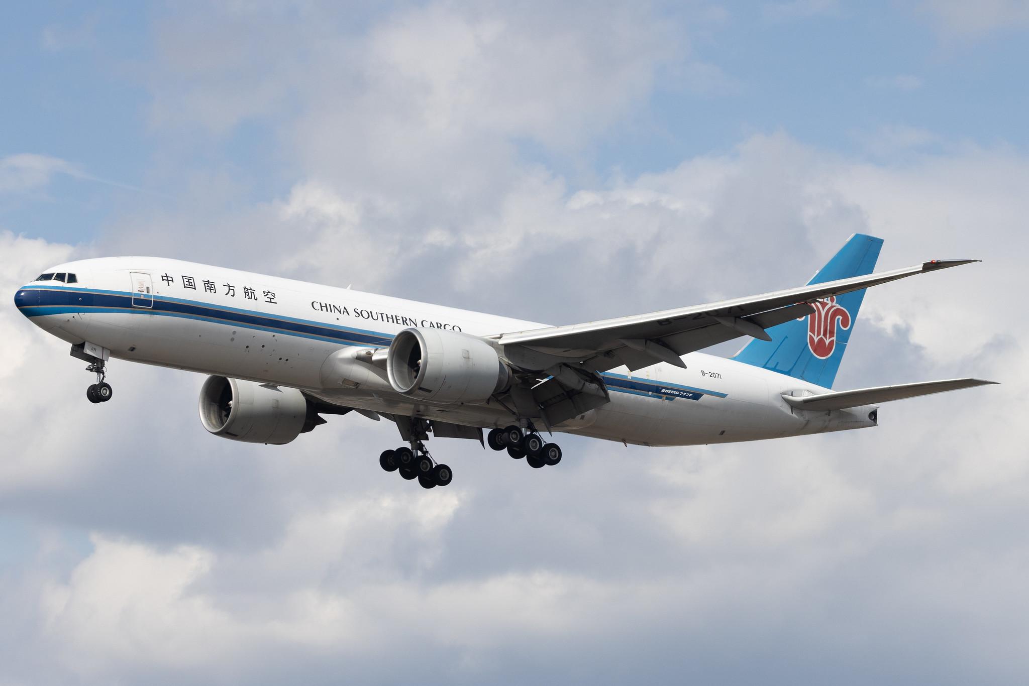 Frankfurt Airport: China Southern Cargo (CZ / CSN) | Operator: China Southern Airlines | Boeing 777-F1B B77L | B-2071 | MSN 37309