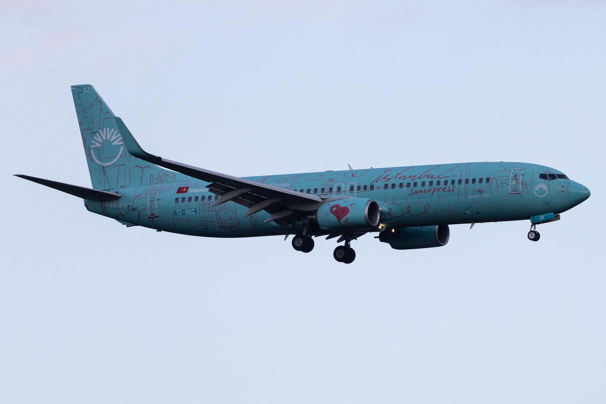 Frankfurt Airport: SunExpress (XQ / SXS) | Boeing 737-8HX B738 | TC-SOZ | MSN 29649