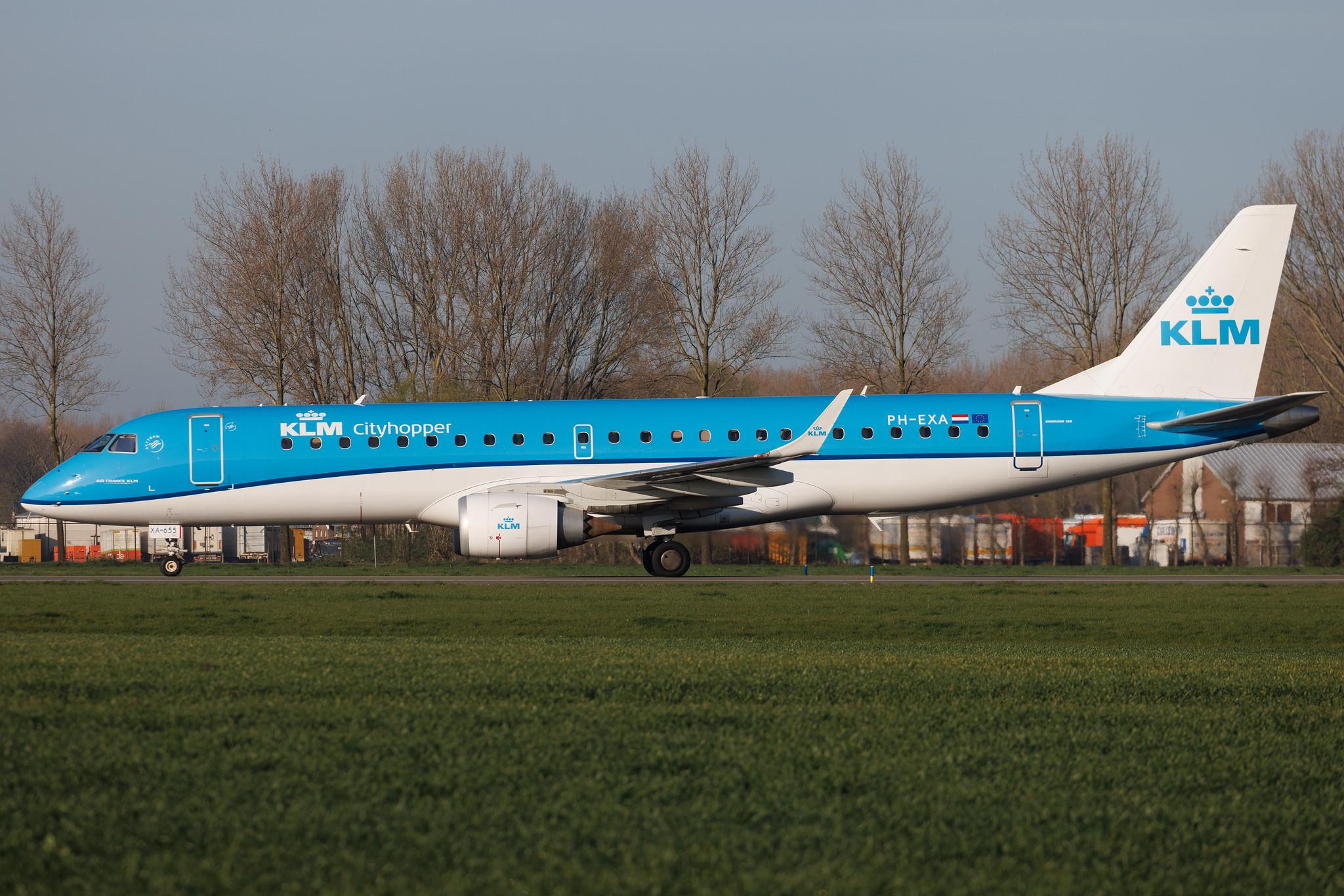 Amsterdam Schiphol: KLM (KL / KLM) | Operator: KLM Cityhopper | Embraer E175STD E75L | PH-EXL | MSN 17000633