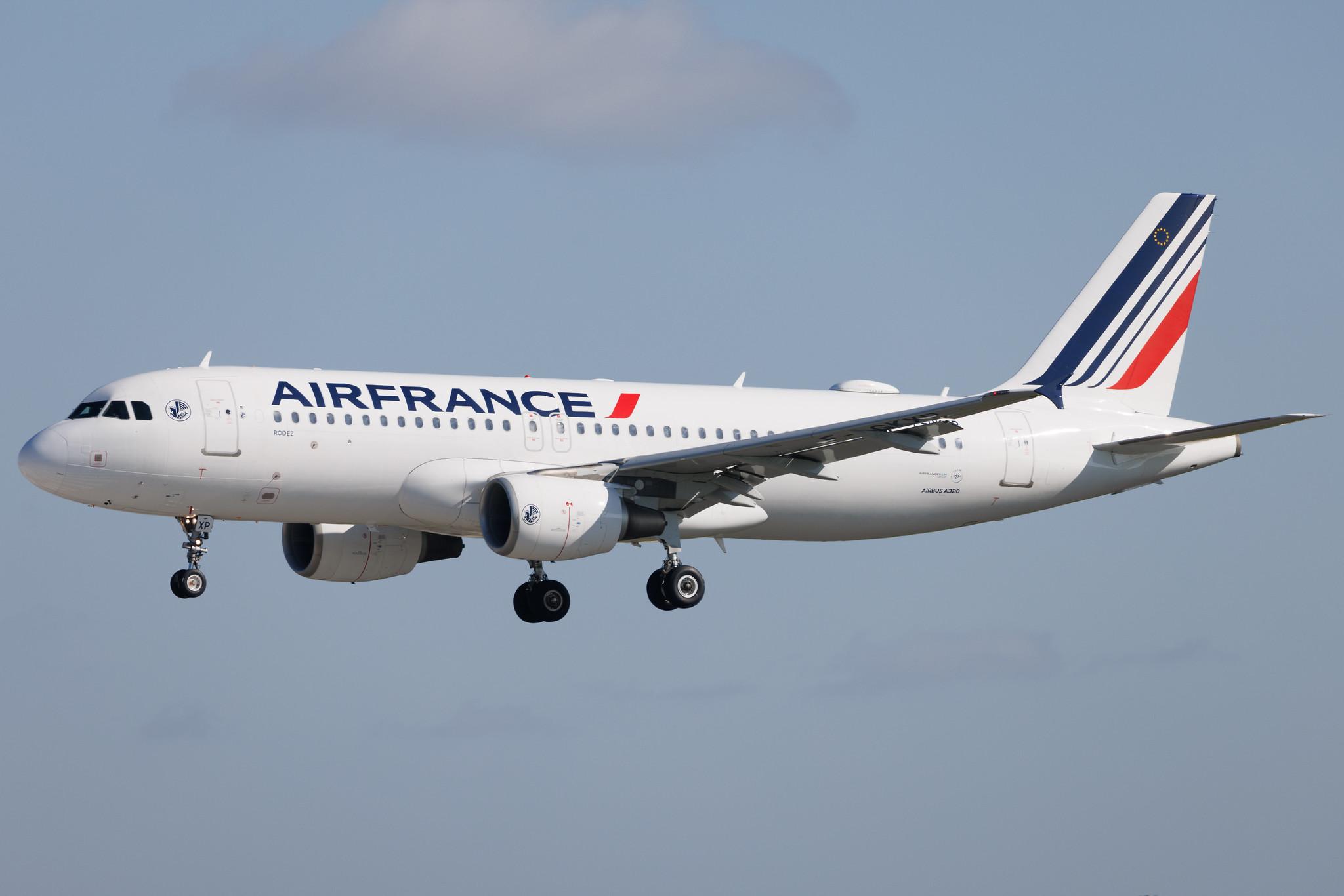 Flughafen Berlin Brandenburg: Air France (AF / AFR) | Airbus A320-214 A320 | F-GKXP | MSN 3470