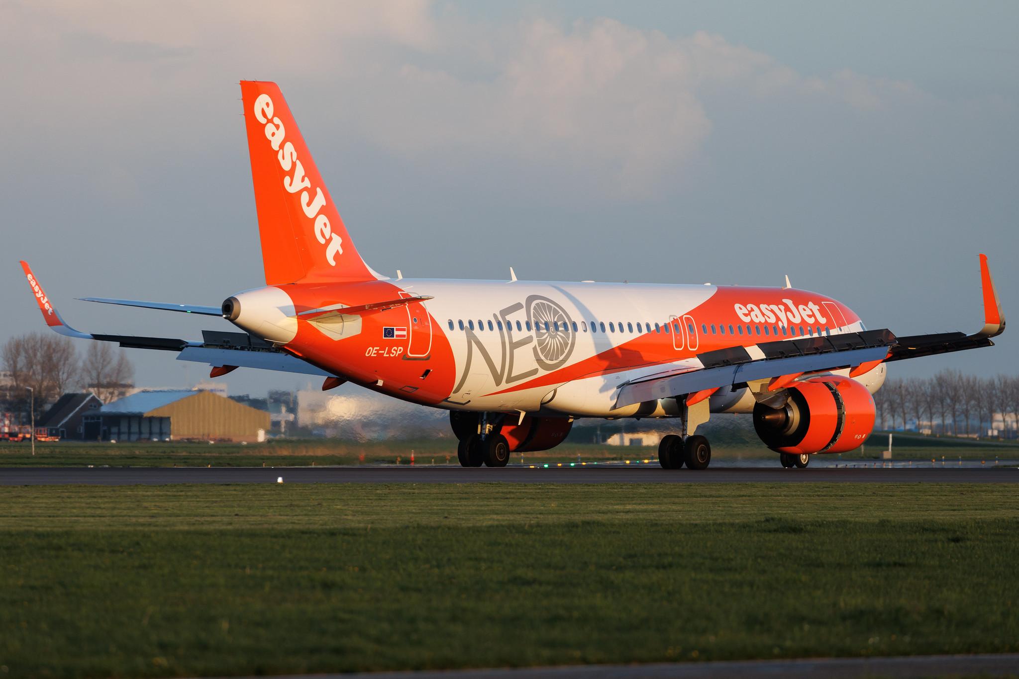 Amsterdam Schiphol: easyJet (U2 / EZY) | Livery: NEO Livery | Operator: easyJet Europe | Airbus A320-251N A20N | OE-LSP | MSN 11244