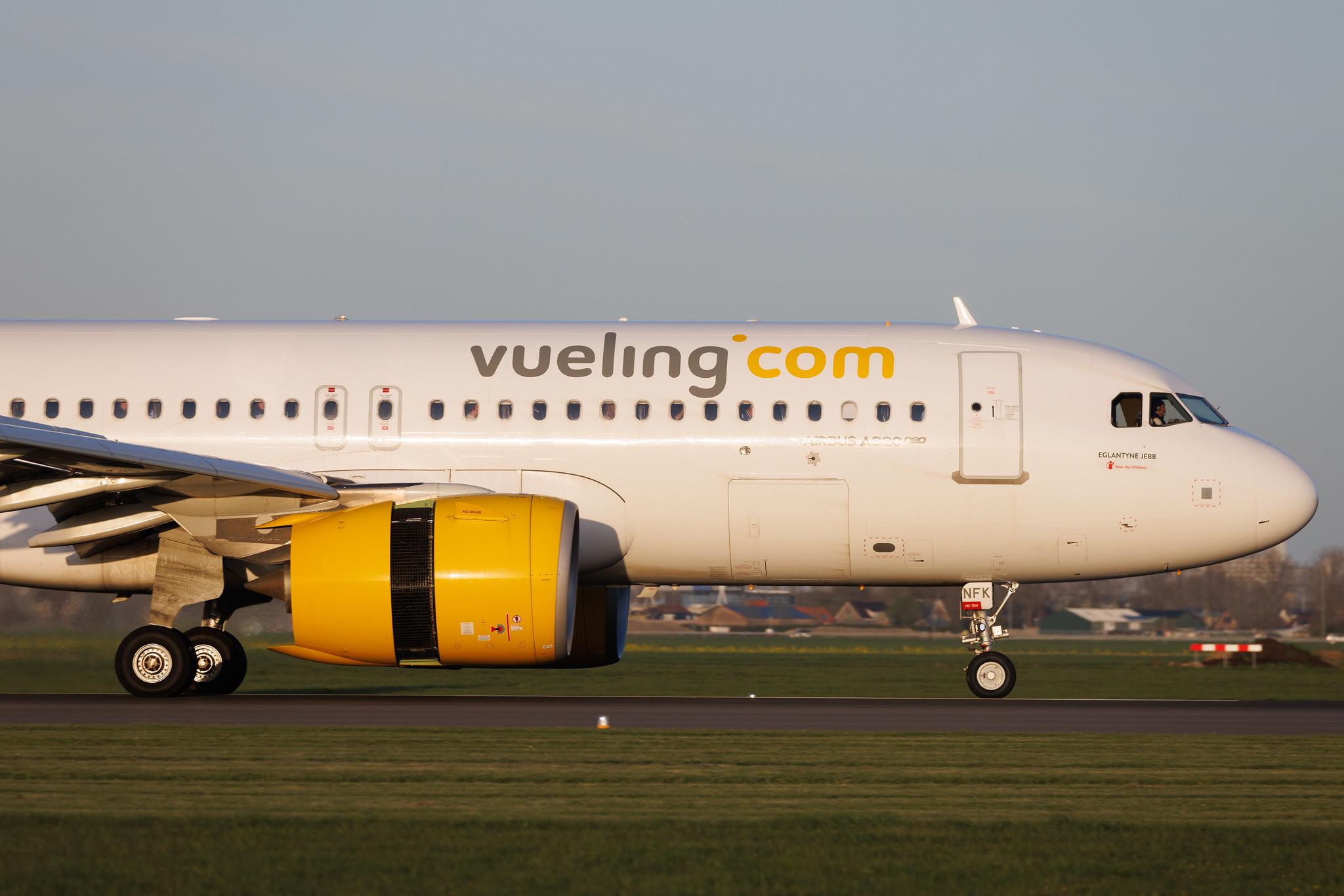 Amsterdam Schiphol: Vueling (VY / VLG) | Airbus A320-271N A20N | EC-NFK | MSN 9287